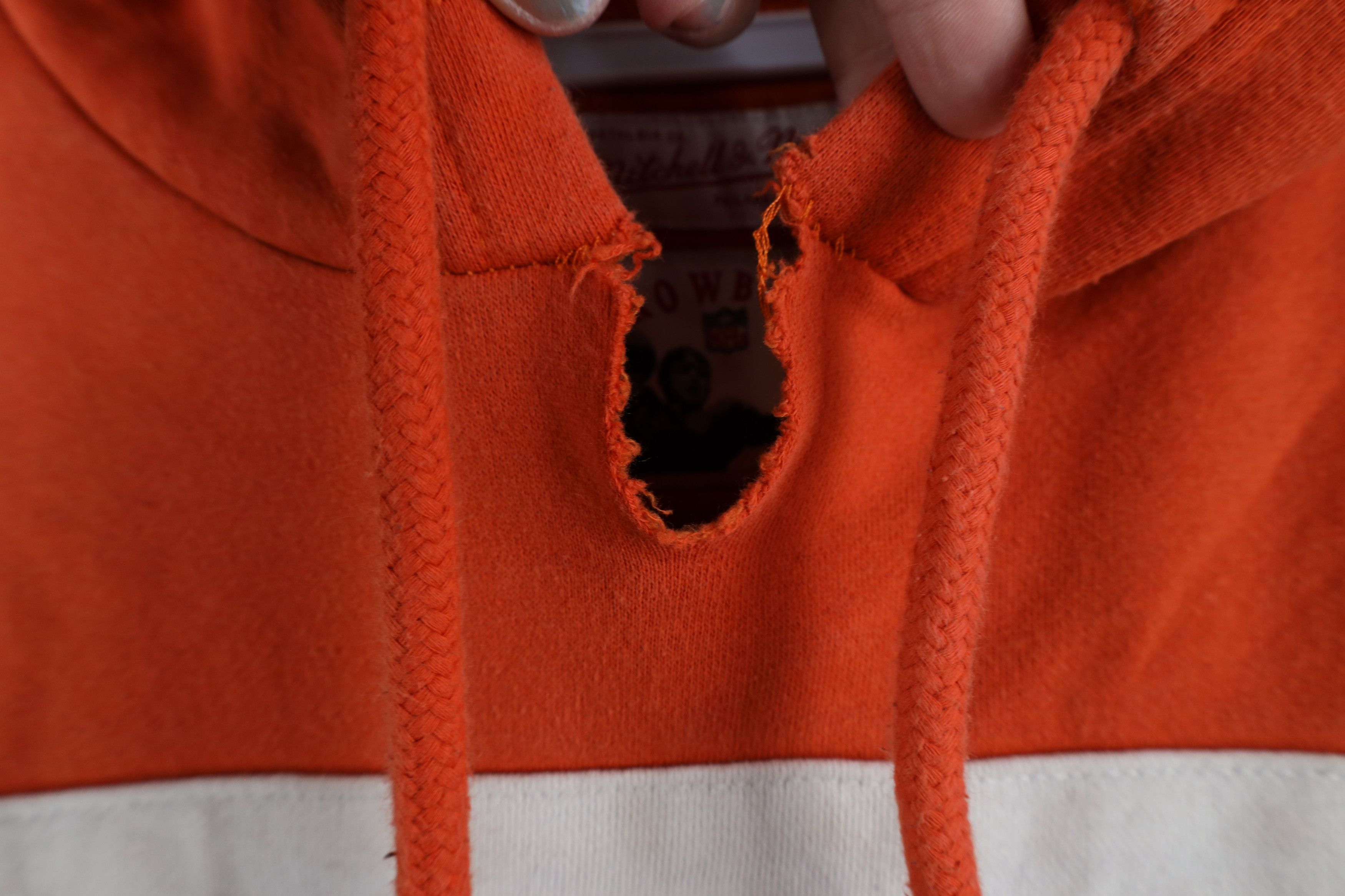 Mitchell & Ness × Vintage Retro Mitchell & Ness Cleveland Browns Football Hoodie Size US L / EU 52-54 / 3 - 7 Thumbnail