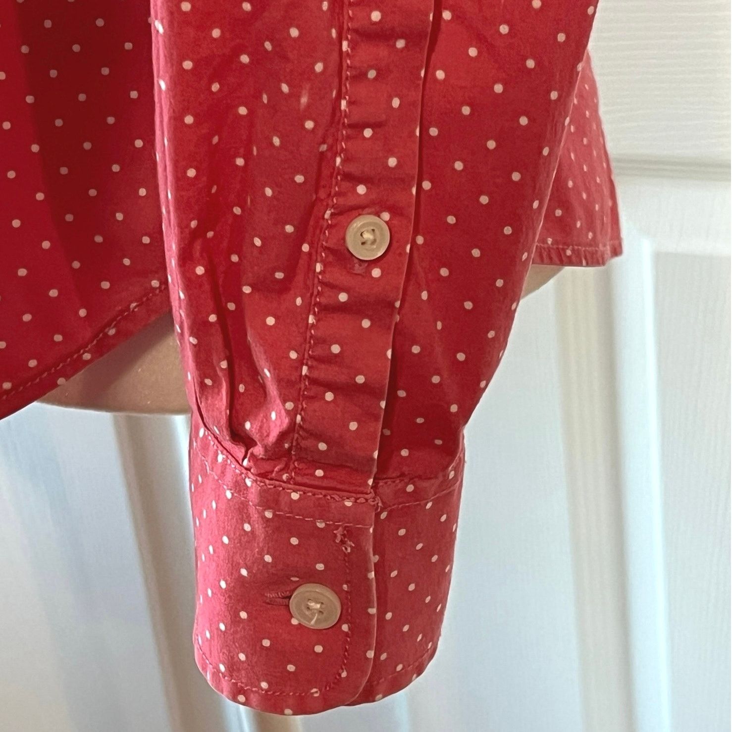 L.L. Bean LL Bean Small pink polka dot top long sleeved shirt, button Size S / US 4 / IT 40 - 6 Thumbnail