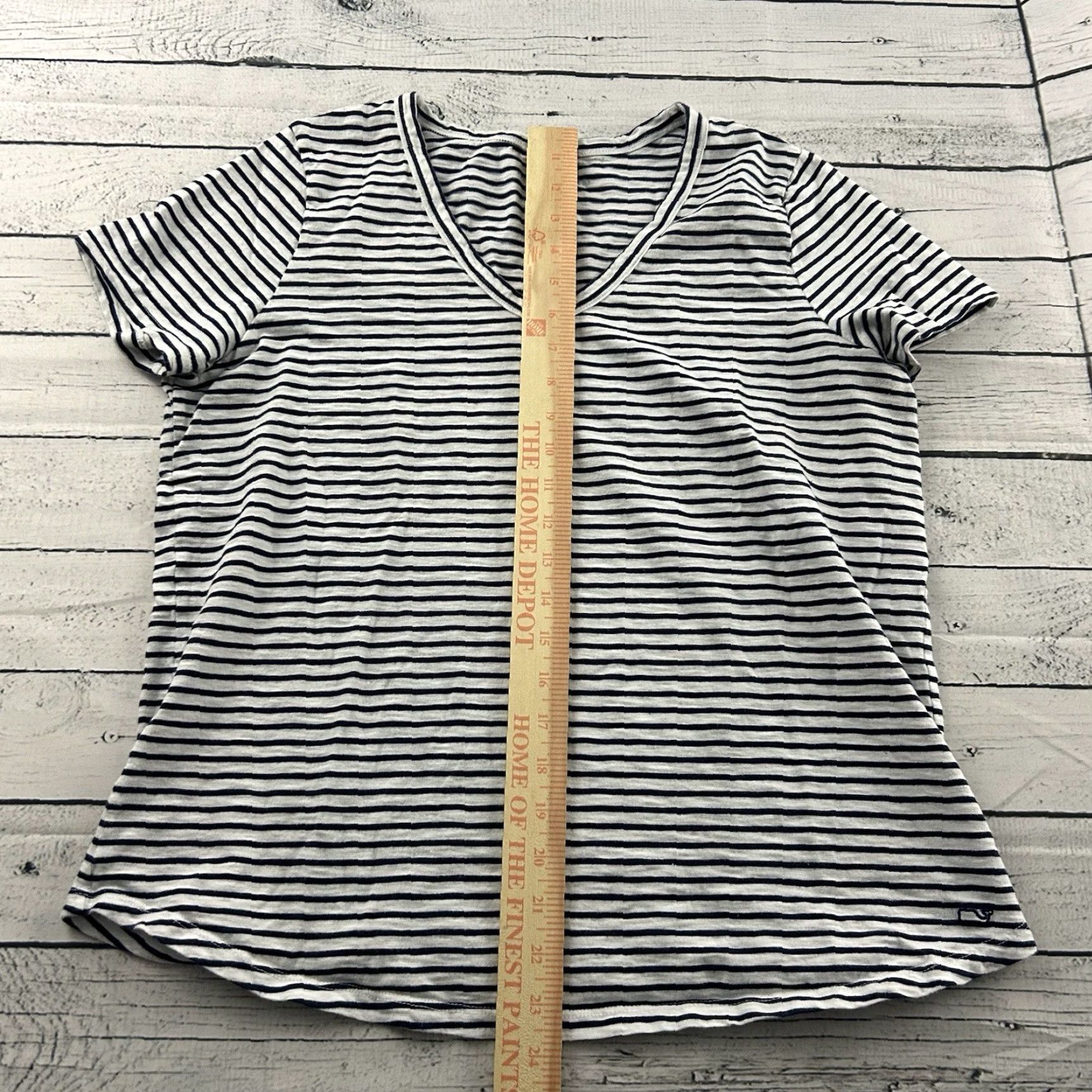 Vineyard Vines Vineyard Vines Striped Cotton V-Neck T Shirt Women's M Blue White Size M / US 6-8 / IT 42-44 - 3 Thumbnail
