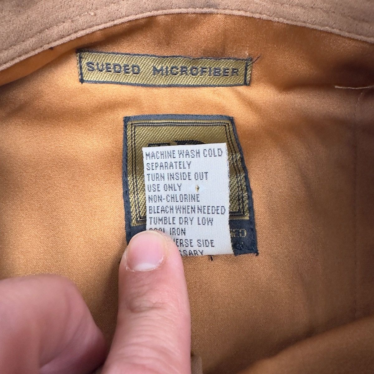 Vintage VTG BRUNO Mens XL Sueded Microfiber Button Down Brown Shirt Size US XL / EU 56 / 4 - 4 Thumbnail