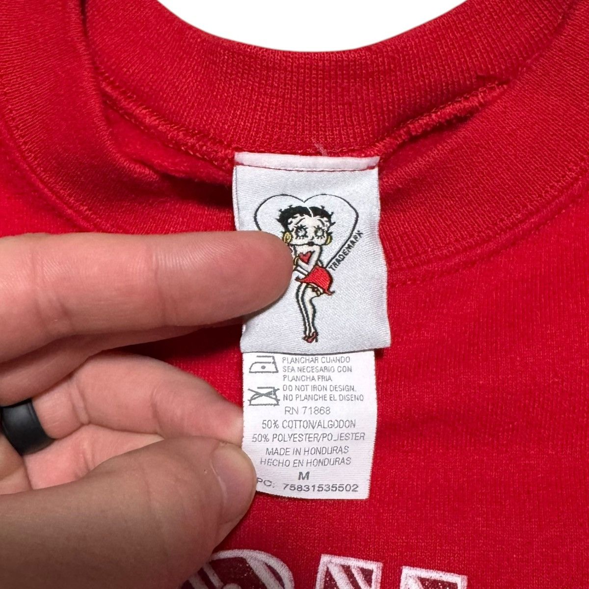 Vintage Vintage 2004 Betty Boop Be Naughty Christmas Sweatshirt M Size M / US 6-8 / IT 42-44 - 4 Thumbnail