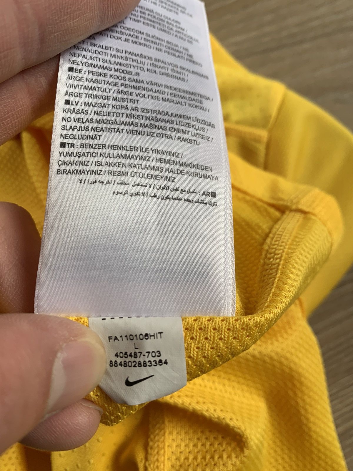 Nike × Vintage Vintage Nike Brazil Football Youth Shirt 2011 Size US XXS / EU 40 - 6 Thumbnail
