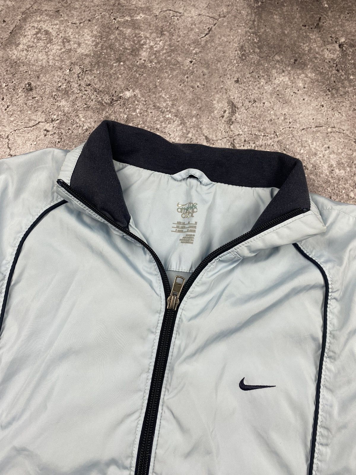 Nike × Vintage 90s Nike Swoosh Vintage Y2K Baby Blue Retro Nylon Jacket Size M / US 6-8 / IT 42-44 - 2 Thumbnail