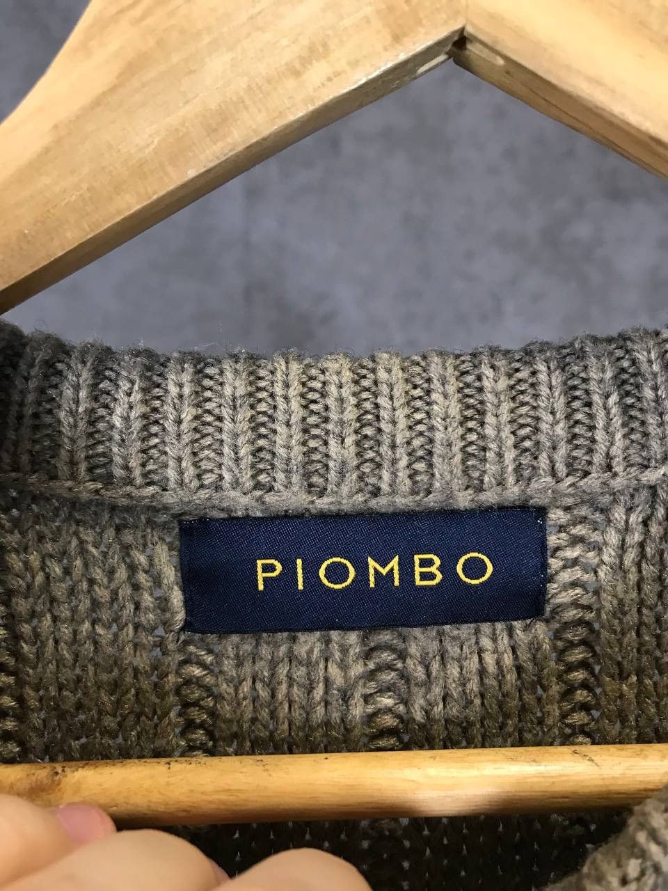 PIOMBO Piombo designer sweater Size US S / EU 44-46 / 1 - 3 Thumbnail