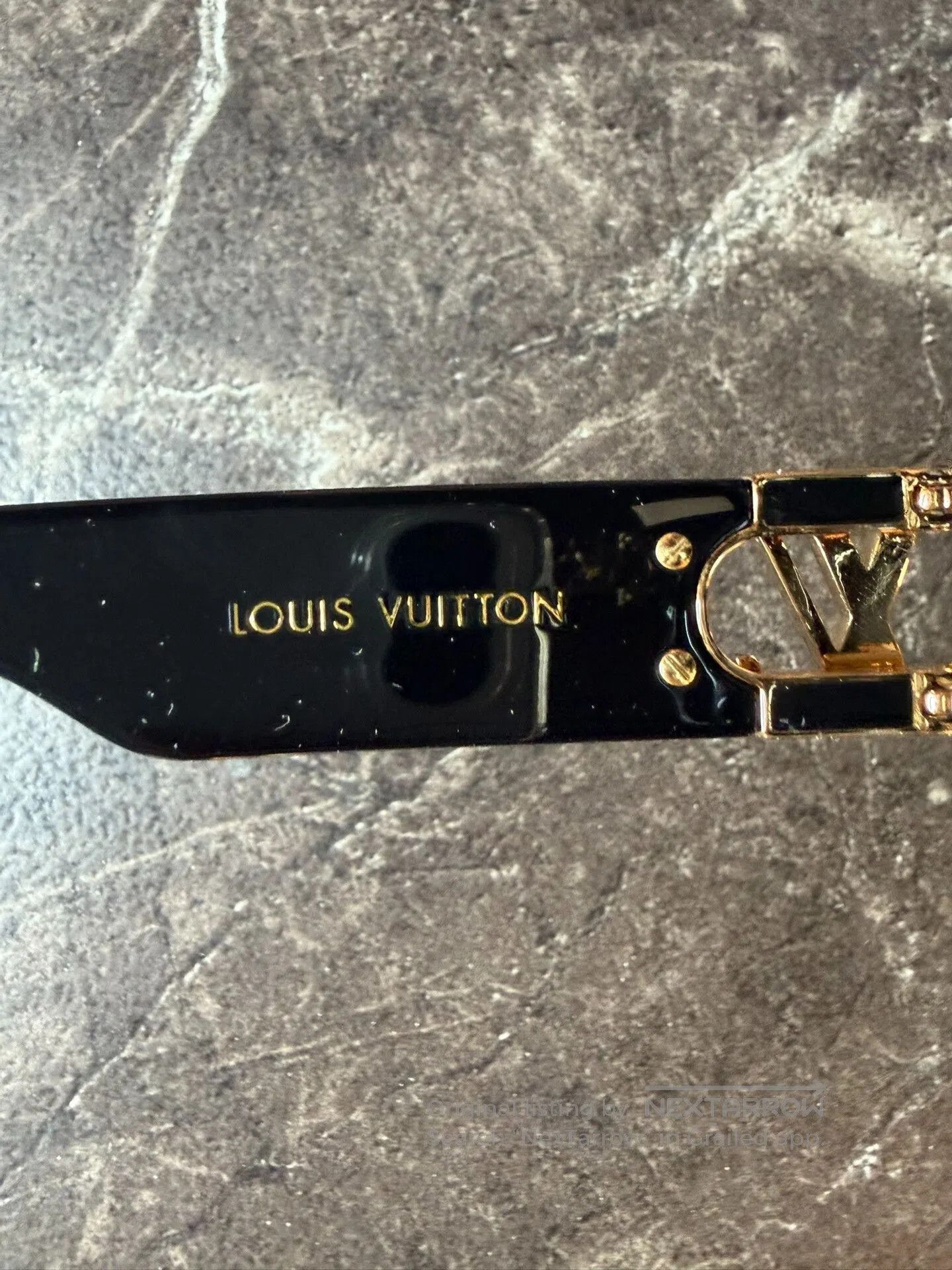 Louis Vuitton Louis Vuitton Black Sunglasses. Size ONE SIZE - 8 Thumbnail