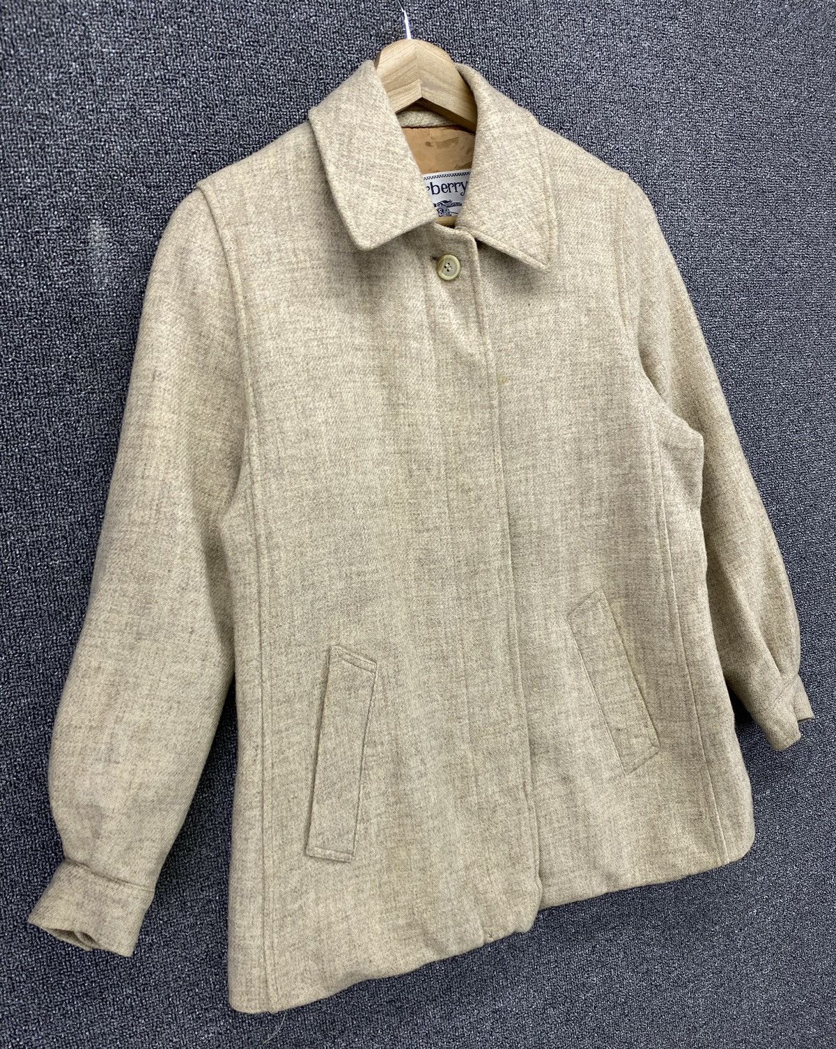Burberry Vintage 90s Burberry Button Up Wool Jacket Size S / US 4 / IT 40 - 2 Thumbnail