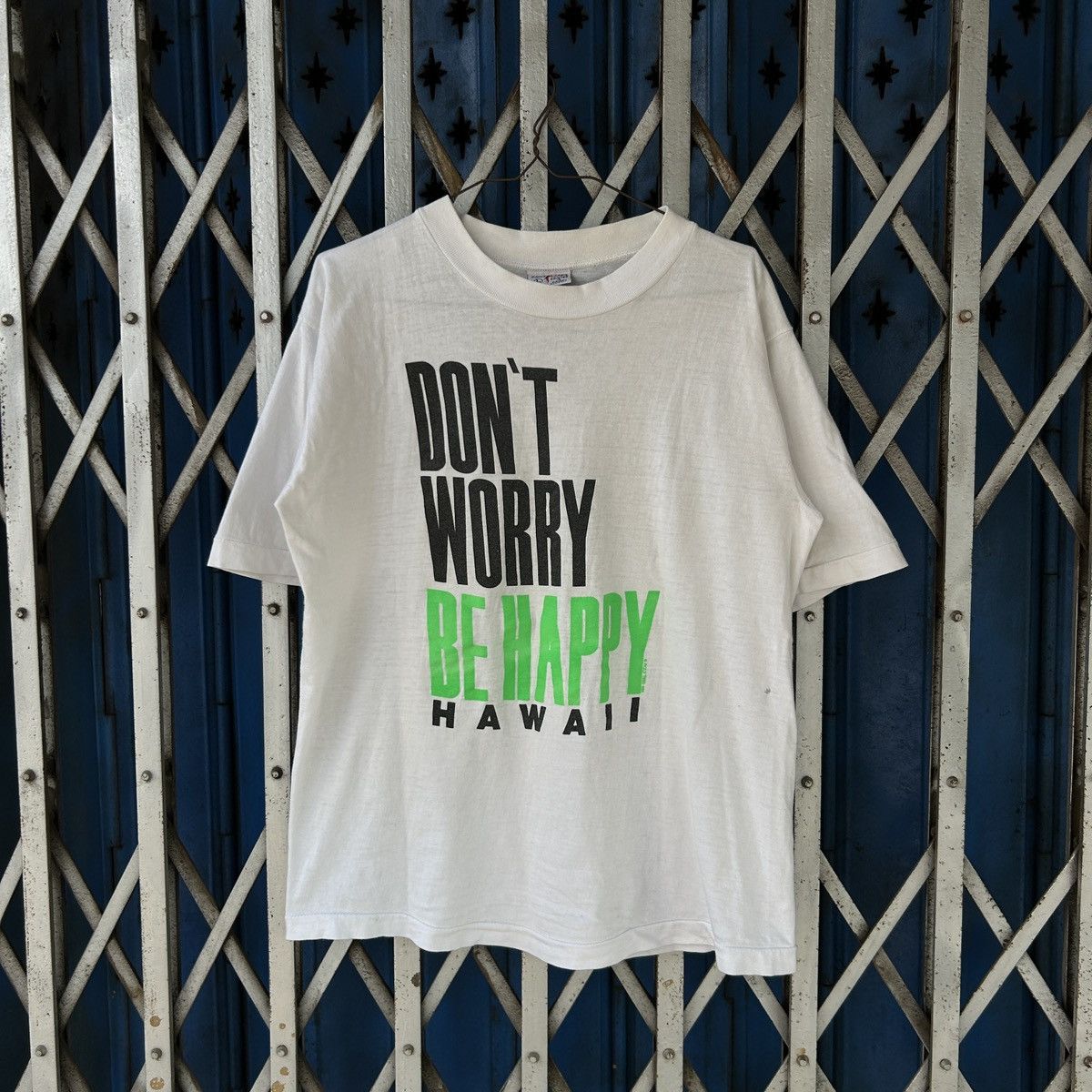 Vintage 1990s Don’t Worry Be Happy Size US M / EU 48-50 / 2 - 6 Thumbnail