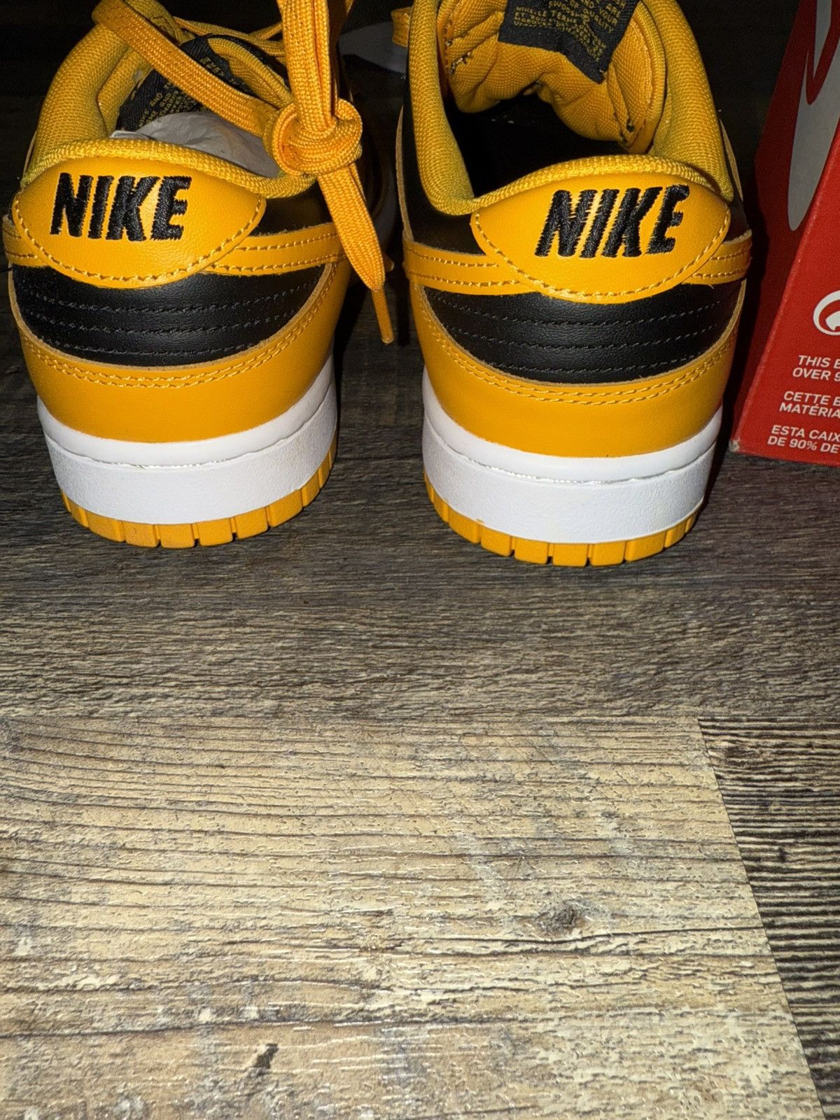 Nike Brand New Nike Dunk Low Retro Size US 9.5 / EU 42-43 - 6 Thumbnail