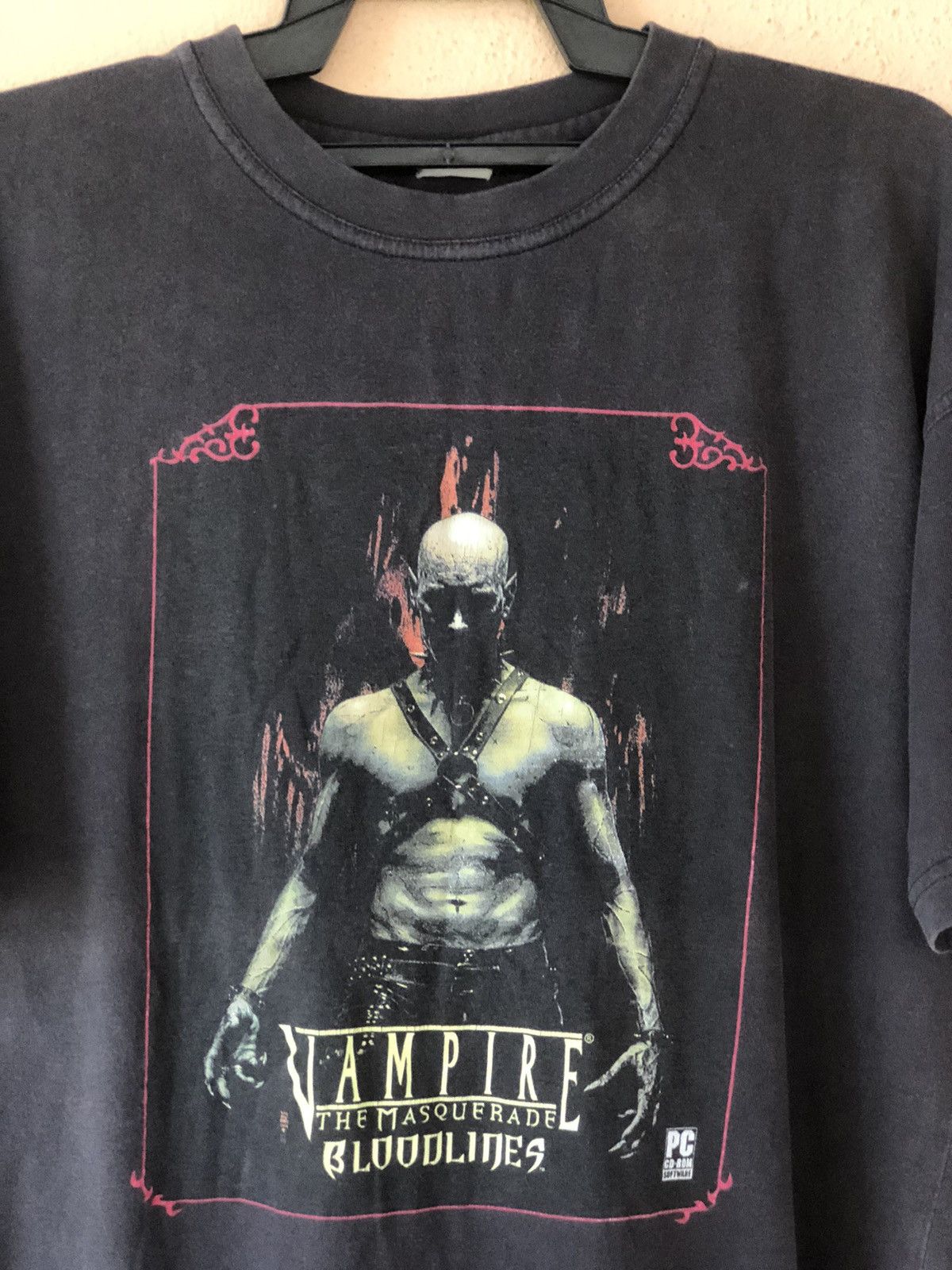 Expert Horror × Vintage Vintage VAMPIRE The Masquerade Bloodlines Tee Size US L / EU 52-54 / 3 - 1 Thumbnail