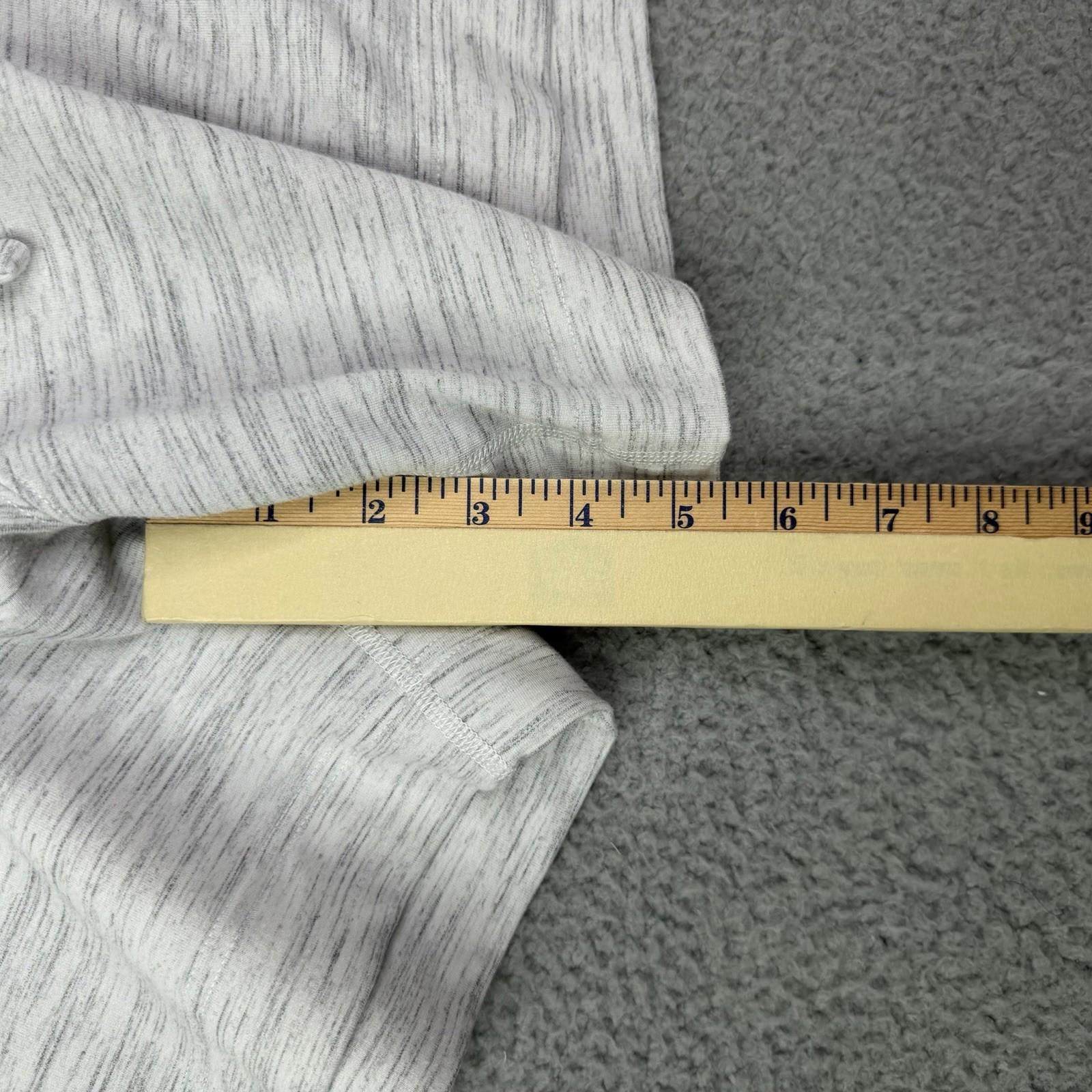 Lululemon Lululemon Hello Sunday Short White French Terry Women's 8 Size 30" / US 8 / IT 44 - 8 Thumbnail