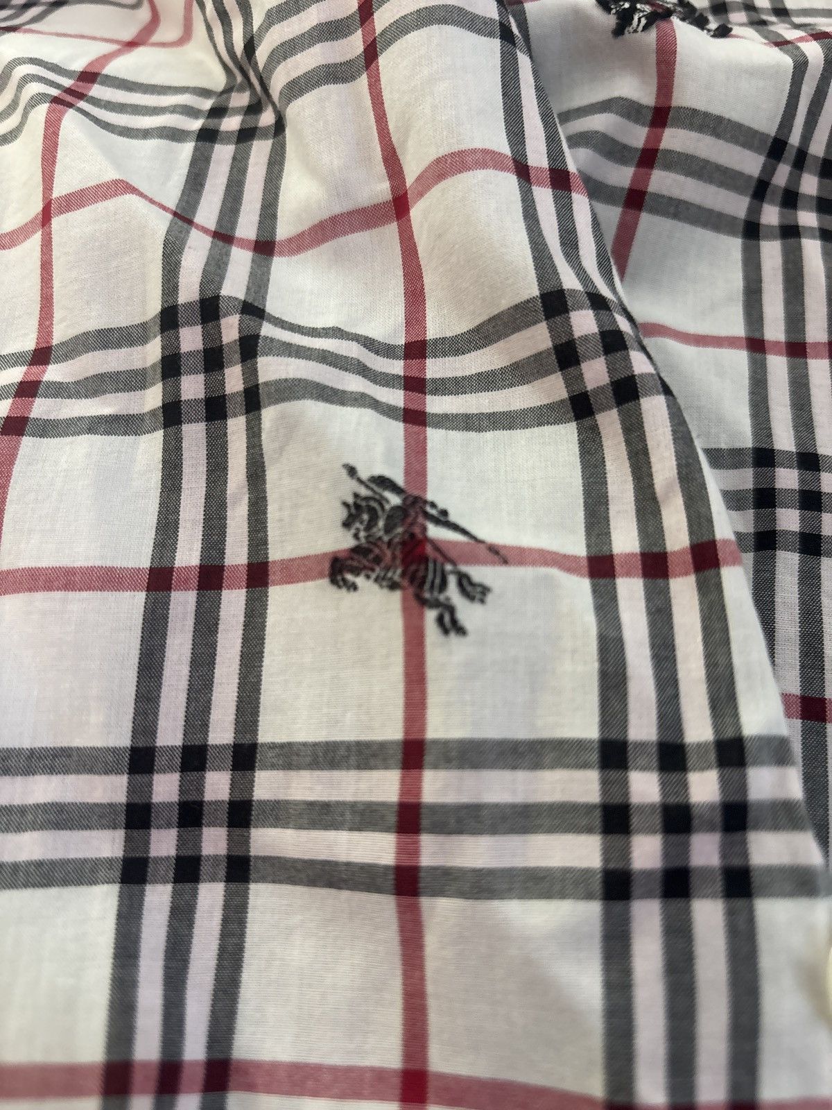 Burberry XXL Burberry White Button Up with Red and Black Plaid Size US XL / EU 56 / 4 - 6 Thumbnail