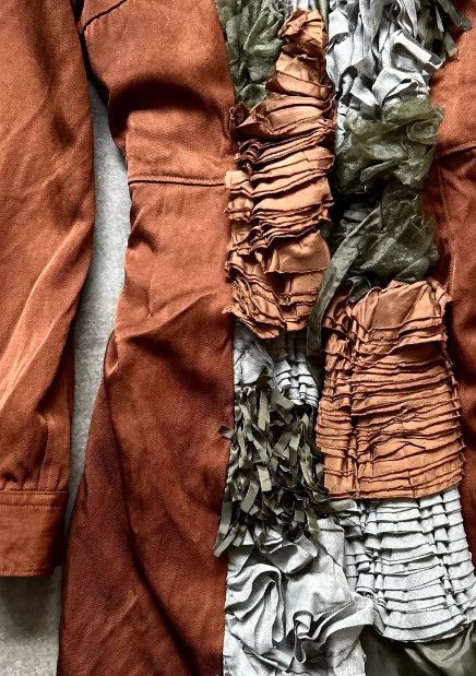 Comme des Garcons Comme des Garçons 00SS Runway Lace & Pleated Fringe Coat Size M / US 6-8 / IT 42-44 - 5 Thumbnail