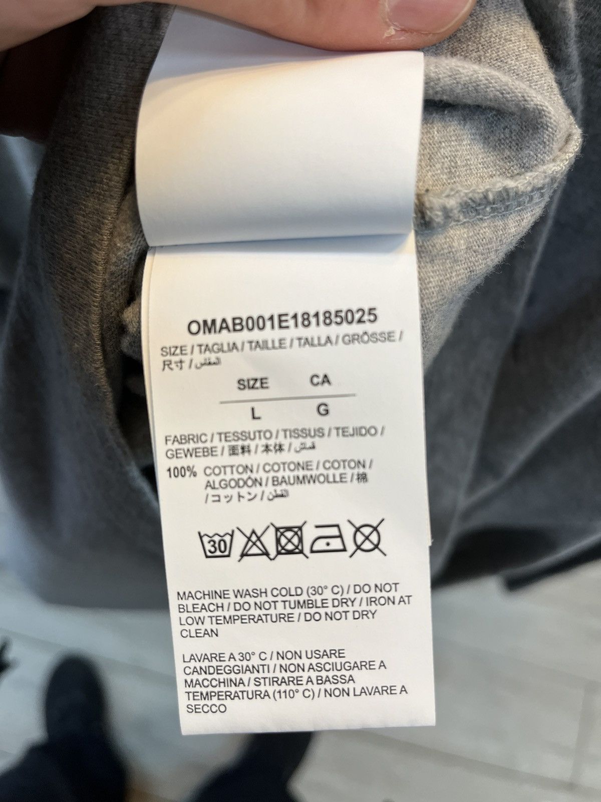 Off-White Longsleeve Off White FW18-19 L Size US L / EU 52-54 / 3 - 6 Thumbnail