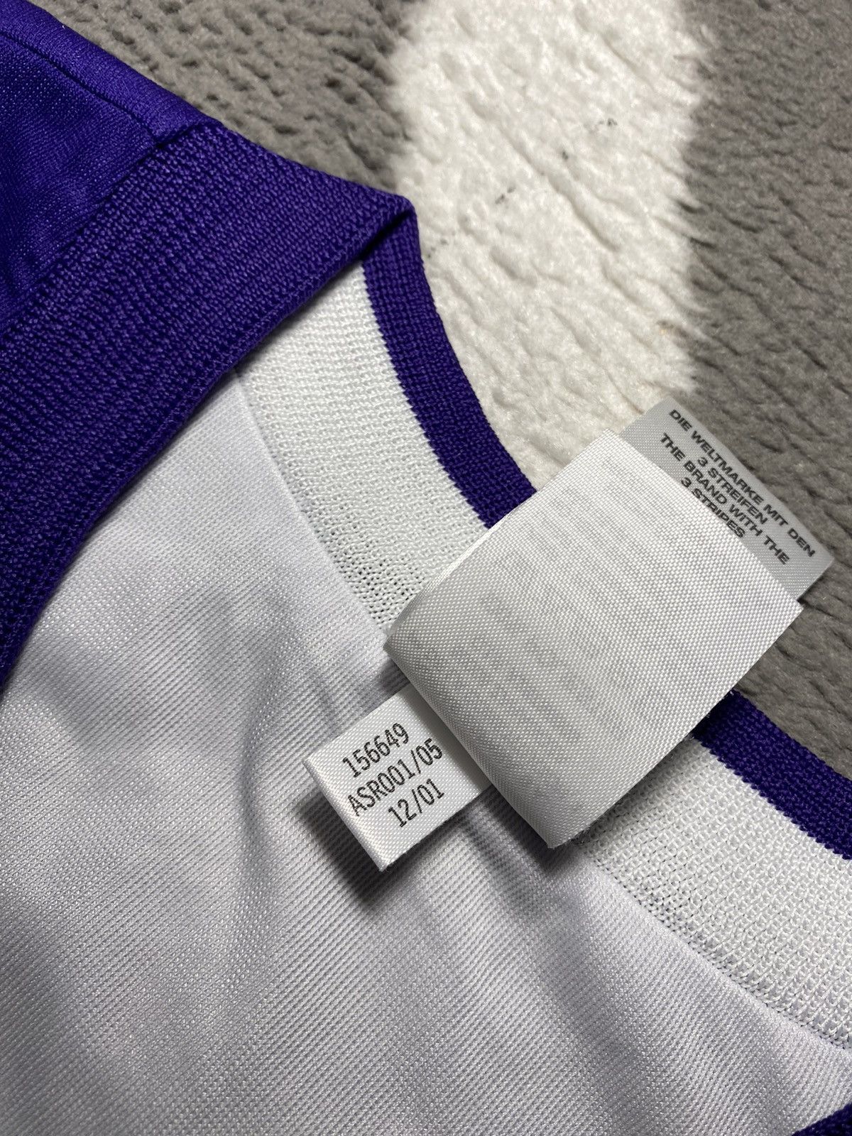 Adidas × Vintage Vintage 2001-02 Adidas Real Madrid Third Shirt Reversible Size US XL / EU 56 / 4 - 15 Thumbnail