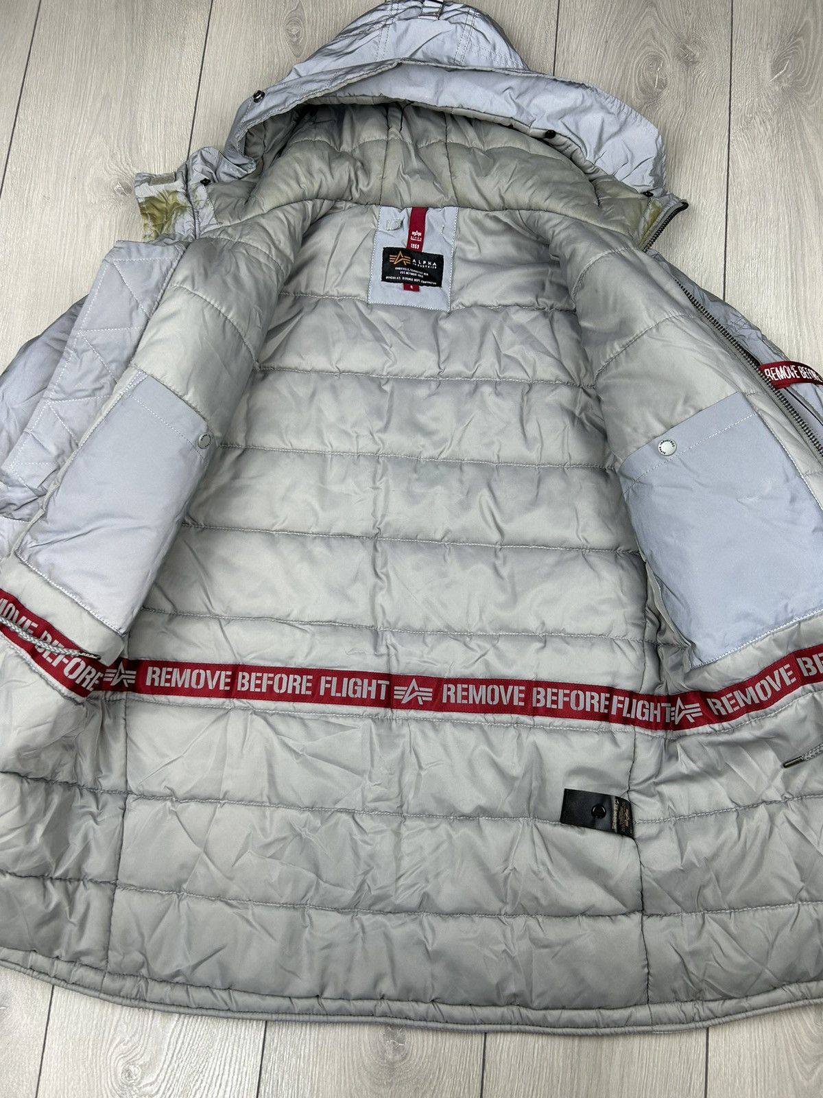 Alpha Industries Alpha Industrial Reflective Parka Jacket size S - M Size US S / EU 44-46 / 1 - 8 Thumbnail