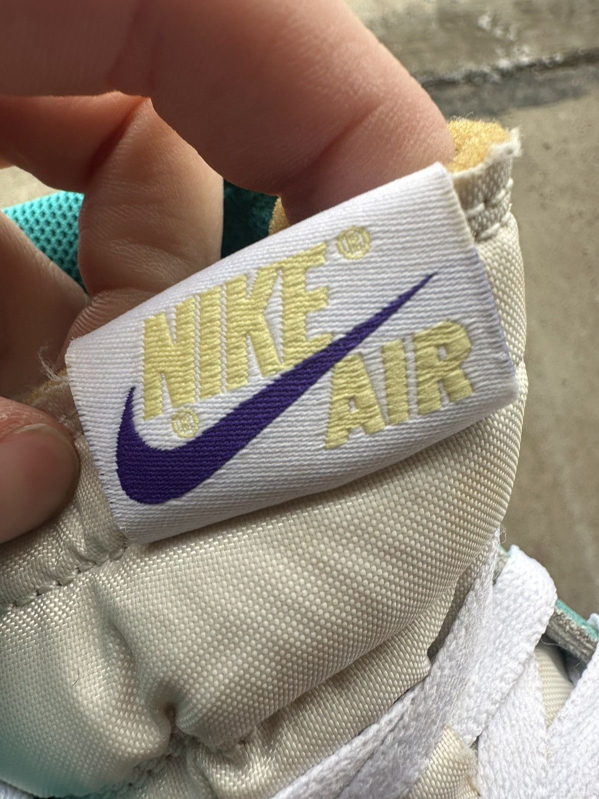 Jordan Brand Nike Air Jordan 1 Retro High OG Turbo Green size 8 Size US 8 / EU 41 - 7 Thumbnail