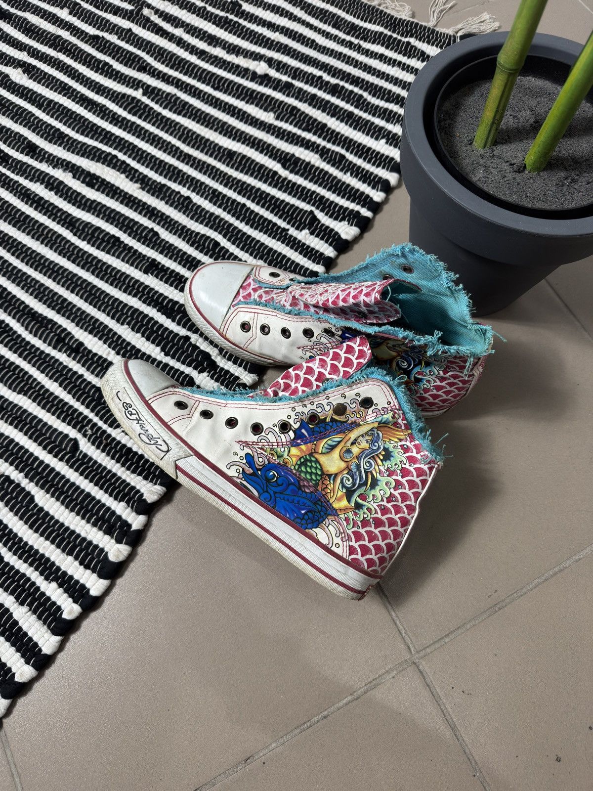 Ed Hardy VINTAGE ED HARDY AVANT GARDE 2000s HIGH TOP SNEAKERS Size US 9 / IT 39 - 1 Thumbnail