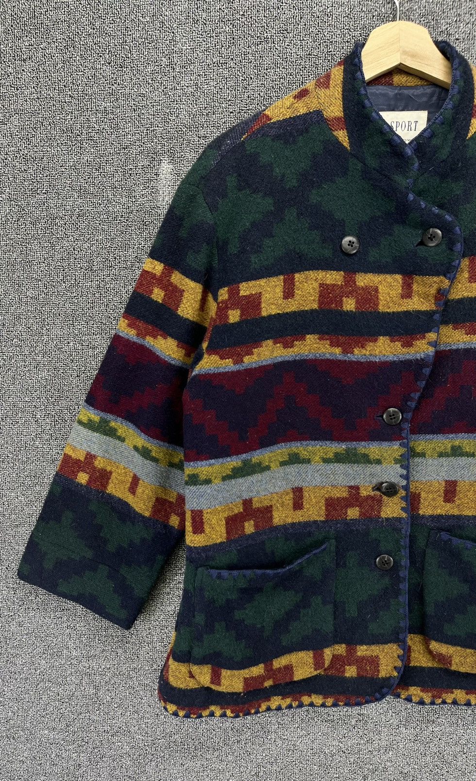Japanese Brand Vintage Gio Sport Native Navajo Wool Jacket Size L / US 10 / IT 46 - 3 Thumbnail