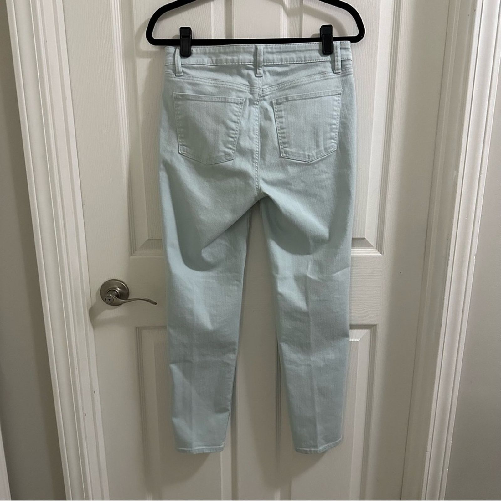 Robert Talbott TALBOTS Slim Ankle Jean Women’s size 6 Pale Blue Green Size 28" / US 6 / IT 42 - 4 Thumbnail