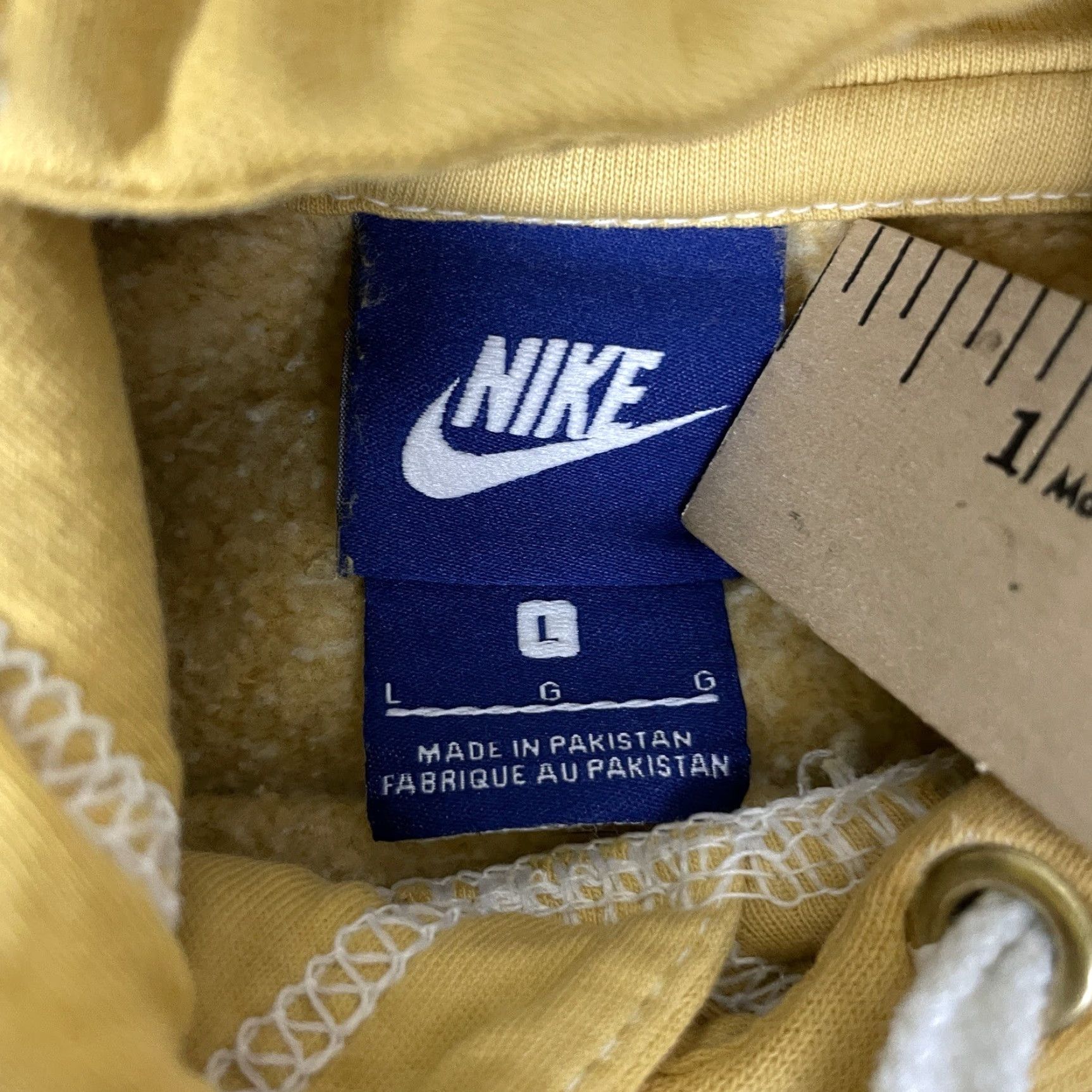 Nike Nike Hoodie Mens Adult Large Sweatshirt Red Embroidered Logo Distressed Swoosh Pullover L Size US L / EU 52-54 / 3 - 3 Thumbnail