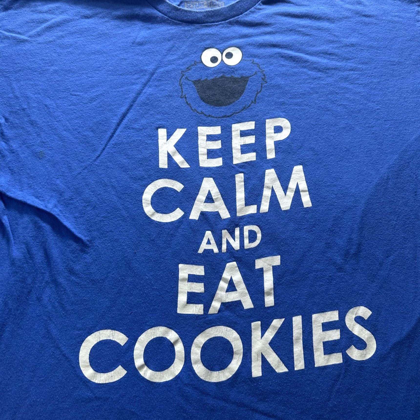 Vintage Sesame Street Shirt Mens XL Blue Graphic Keep Calm Eat Cookies T-Shirt Size US XL / EU 56 / 4 - 2 Thumbnail