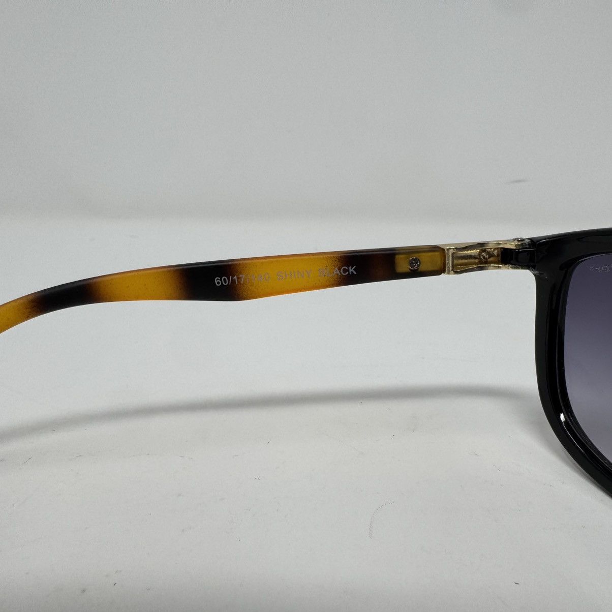 Other Marc Hunter Shiny Black & Tortoise Sunglasses 60/17/140 Size ONE SIZE - 9 Thumbnail