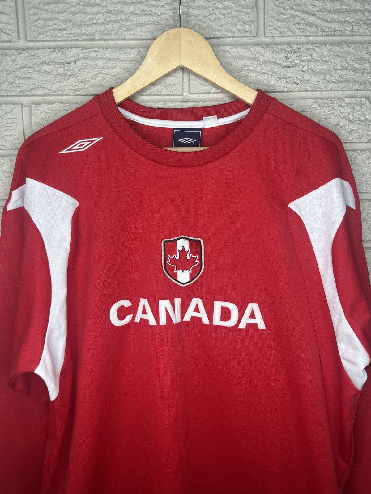 Umbro Umbro Canada Long Sleeve Soccer Jersey Size US XL / EU 56 / 4 - 2 Thumbnail