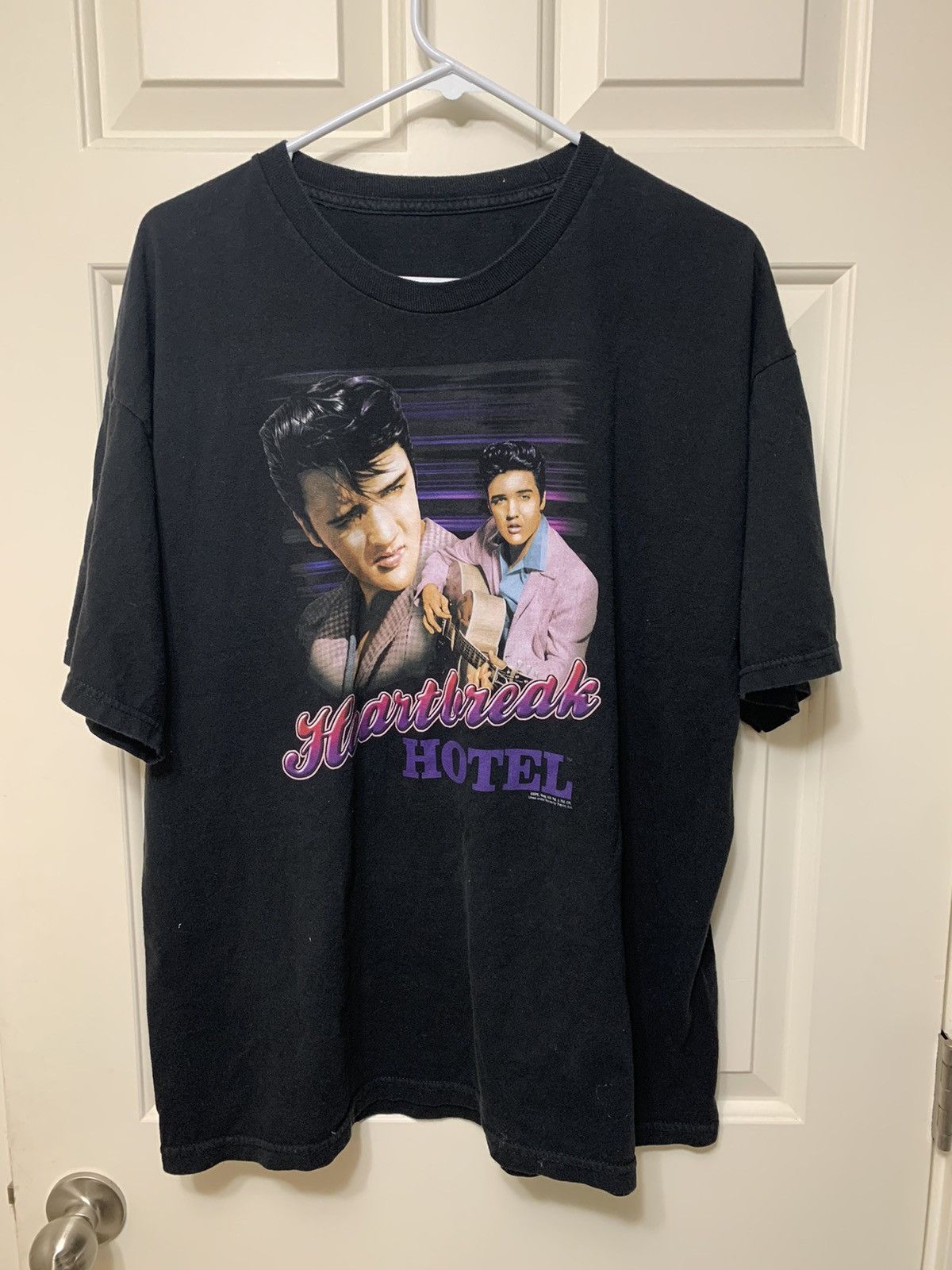 Vintage Vintage Elvis shirt heartbreak hotel Size US L / EU 52-54 / 3 - 1 Thumbnail