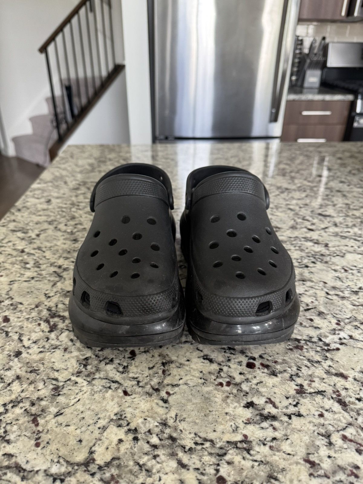 Crocs Crocs Mega Crush Clog Size US 8 / EU 41 - 2 Thumbnail