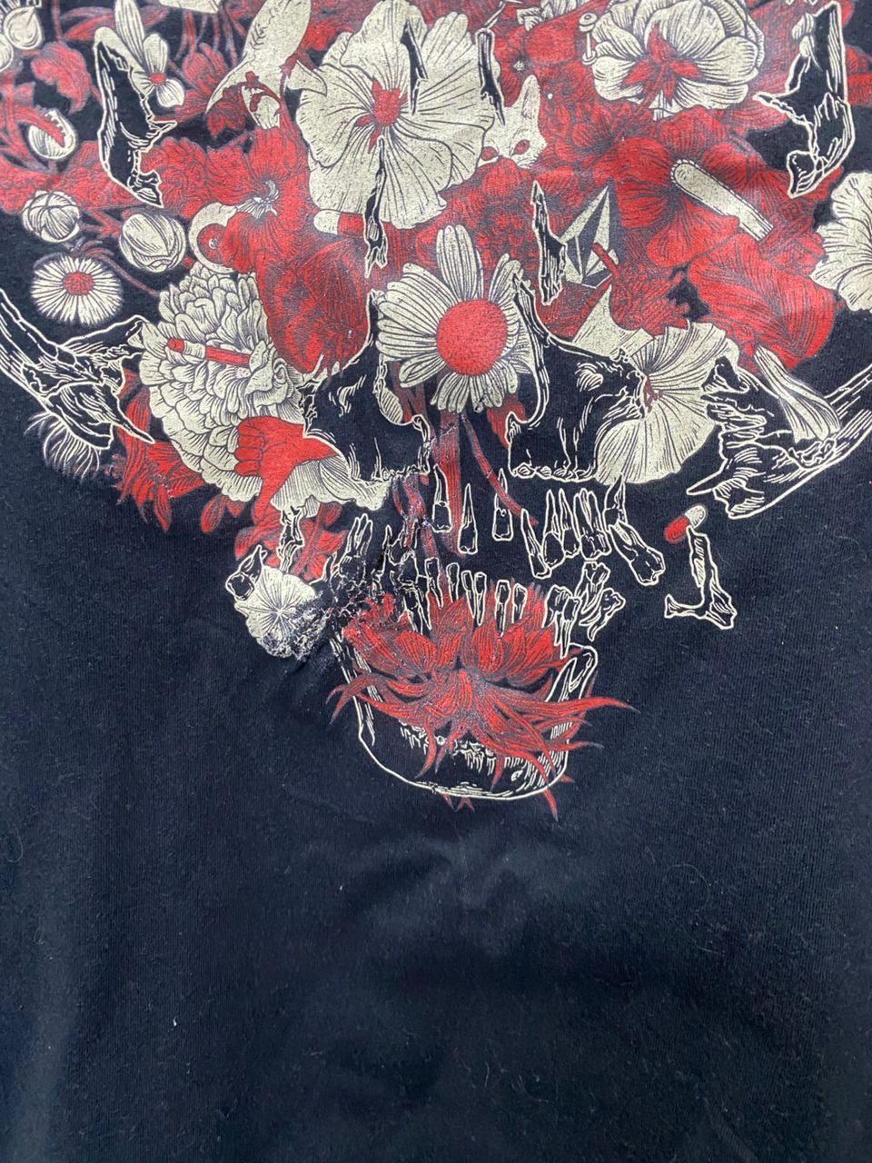 Volcom Vintage Volcom Skulls Streetwear Tshirt Size US M / EU 48-50 / 2 - 4 Thumbnail