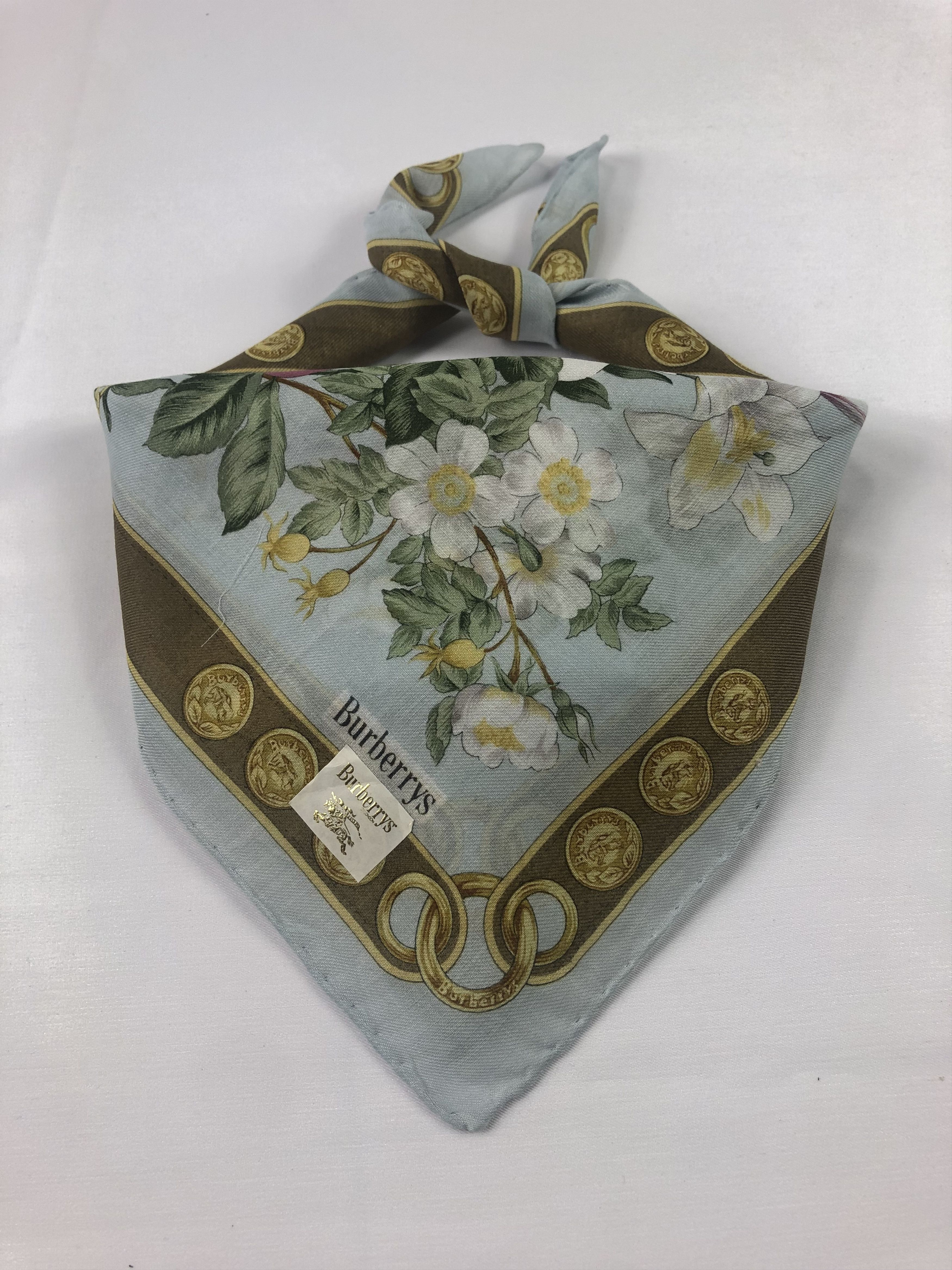 Burberry Burberrys Handkerchief / Bandana / Neckerchief / Headscarf Size ONE SIZE - 2 Thumbnail