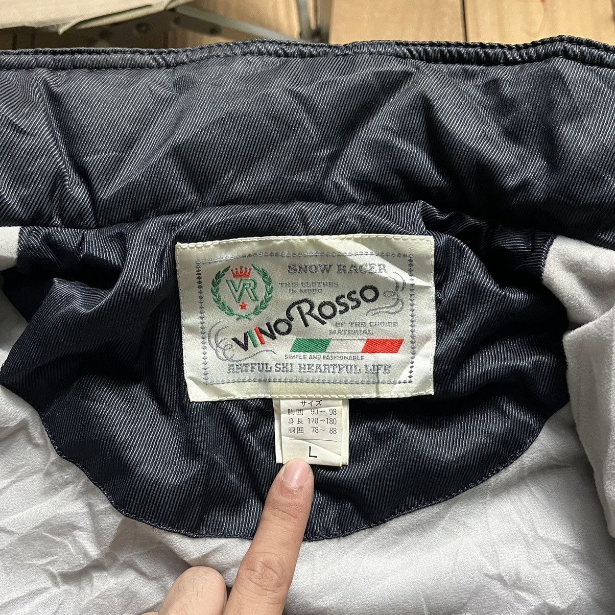 Japanese Brand VINTAGE VINO ROSSO SNOW RACER SKI JACKET Size US L / EU 52-54 / 3 - 9 Thumbnail