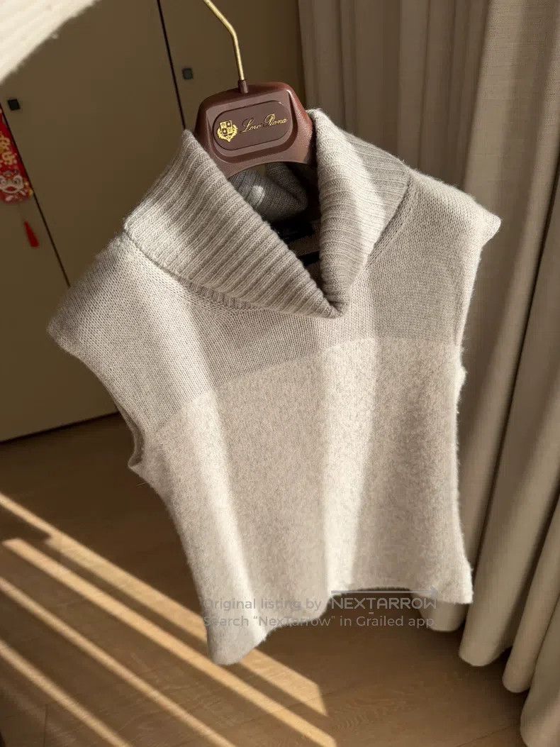 Loro Piana Loro Piana Cashmere and Alpaca Vest Size XS / US 0-2 / IT 36-38 - 4 Thumbnail