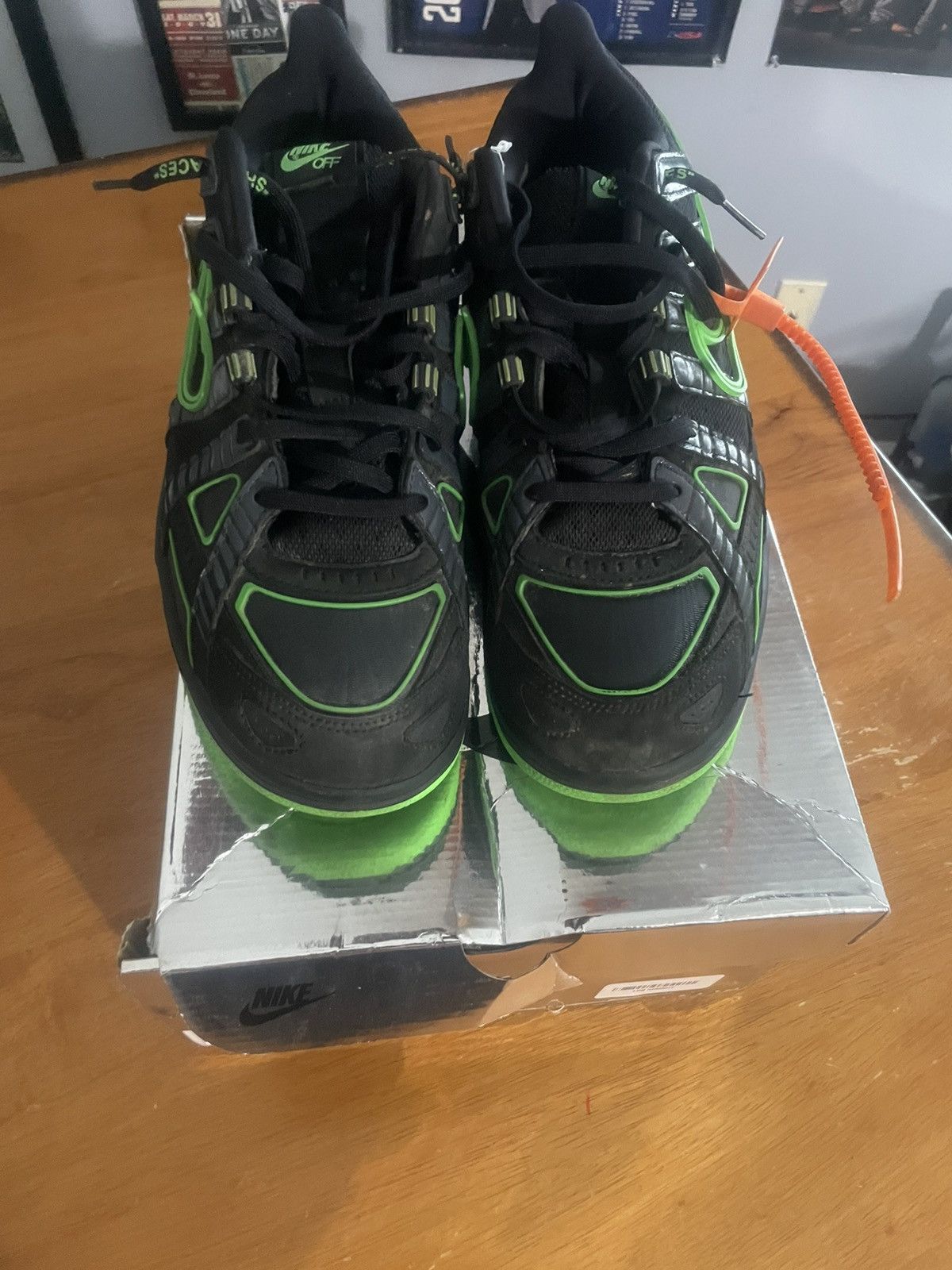 Nike × Off-White Off White x Air Rubber Dunk Green Strike Size US 12 / EU 45 - 6 Thumbnail