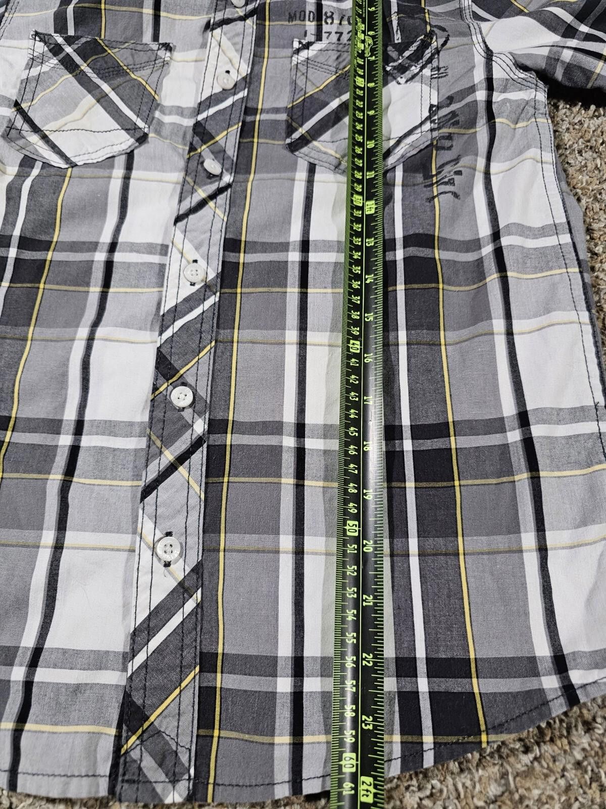 Helix Helix Boys Short Sleeve Large Double Pocket Plaid Gray Size US L / EU 52-54 / 3 - 5 Thumbnail