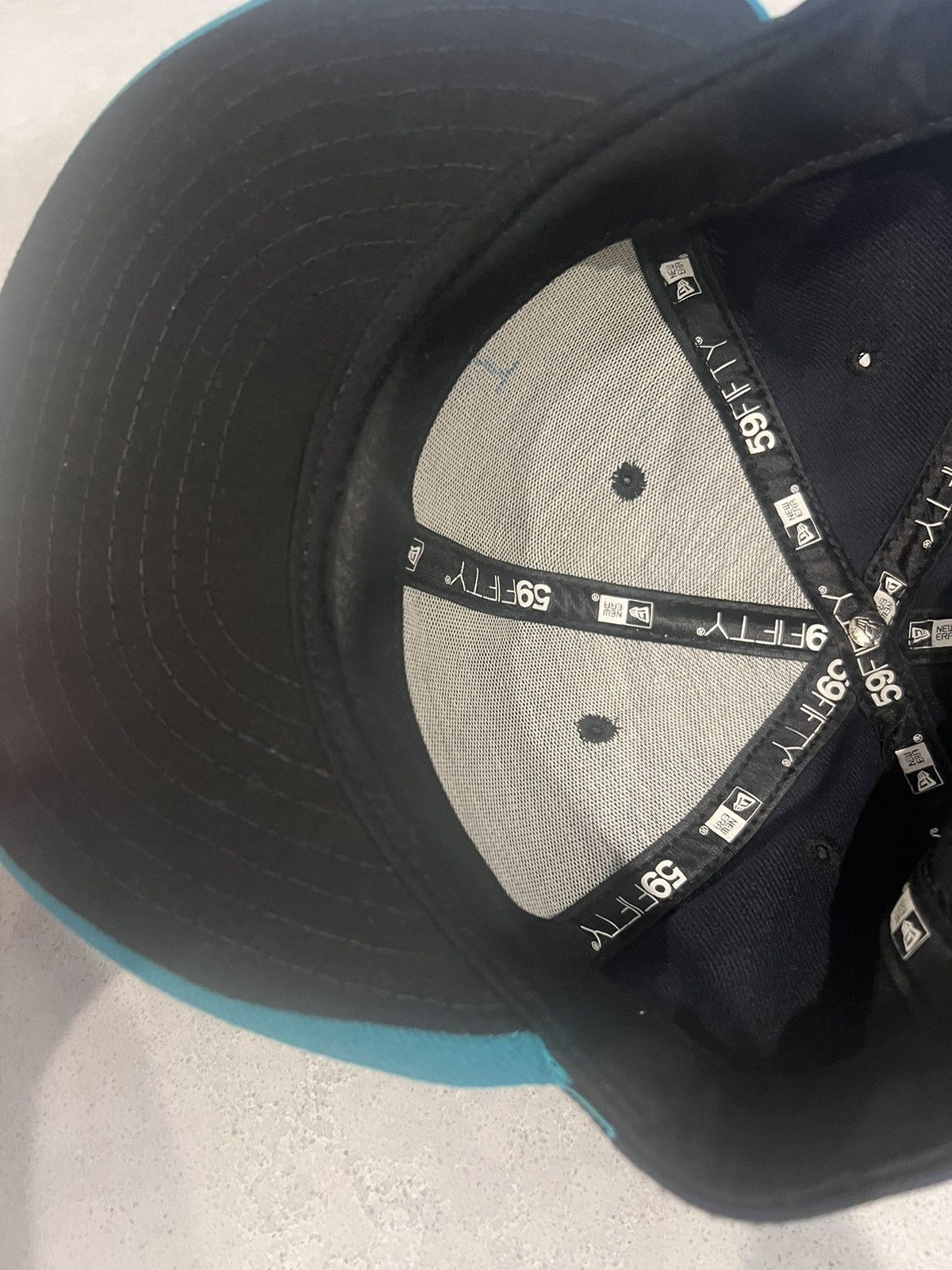MLB × New Era × Vintage Vintage Seattle Mariners New Era Baseball Hat Fitted 6 7/8 Size ONE SIZE - 4 Thumbnail