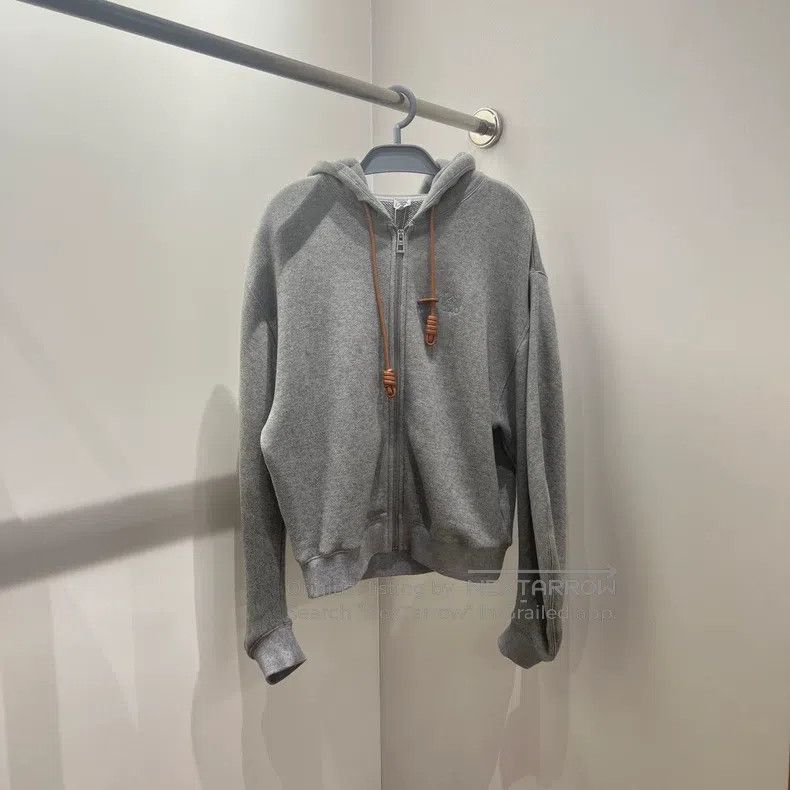 Loewe Loewe Grey Logo Zip-Up Hoodie Jacket Size XS / US 0-2 / IT 36-38 - 1 Thumbnail