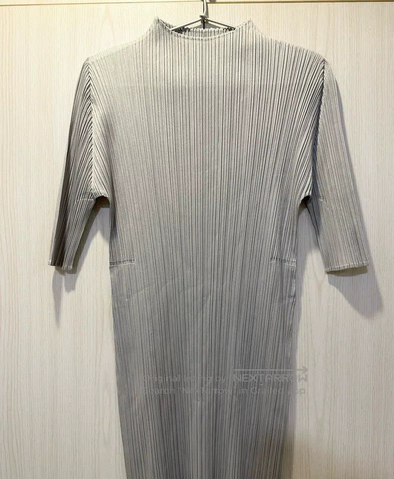 Issey Miyake Issey Miyake Fairy-Style Silver-Gray Top Size L / US 10 / IT 46 - 2 Thumbnail