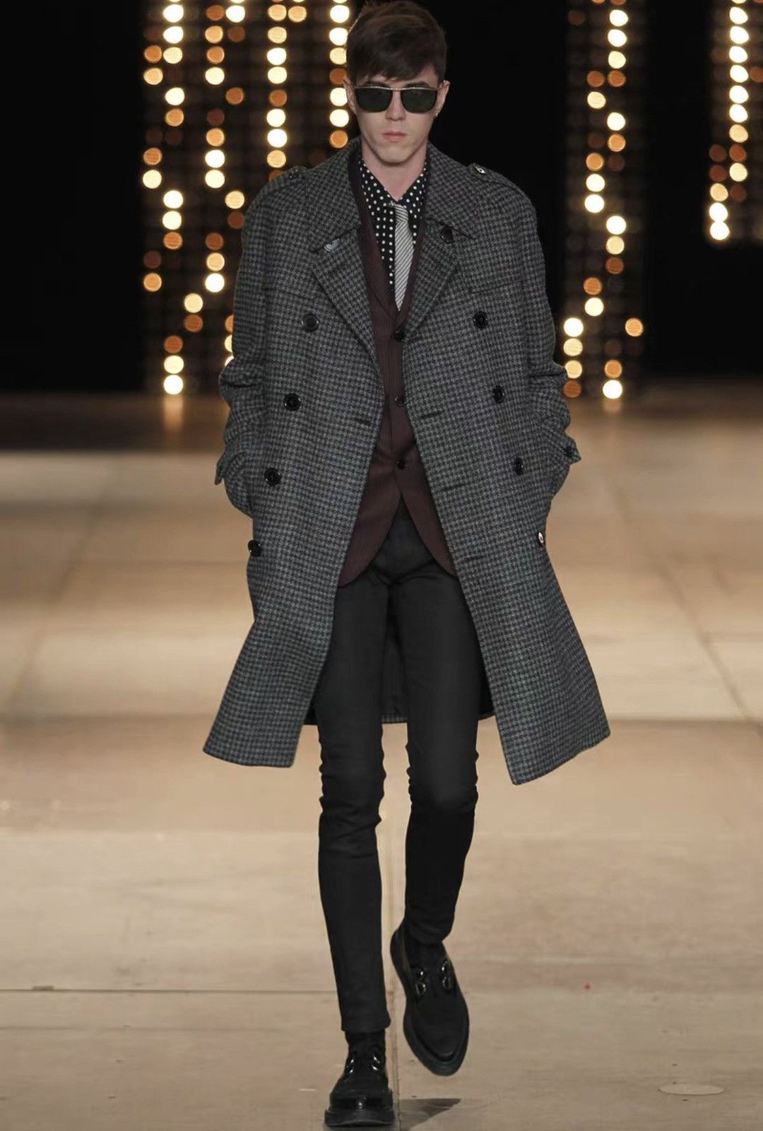 Saint Laurent Paris SLP) 14FW Runway Silk All-Over Black/White Polka Dot Shirt Size US M / EU 48-50 / 2 - 9 Thumbnail
