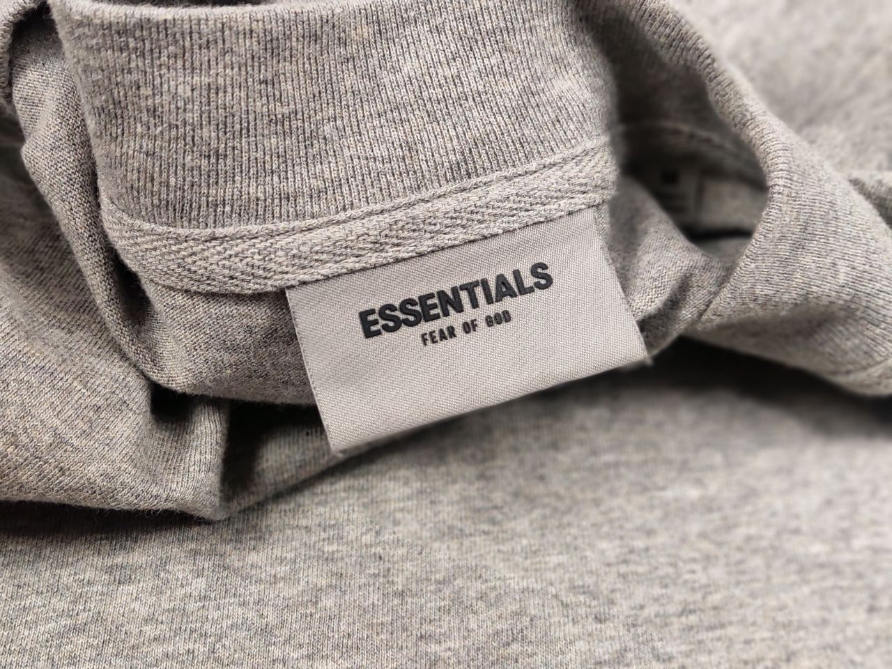 Fear of God Essential Fear Of God Authentic Classic Logo Long Sleeve Size US M / EU 48-50 / 2 - 14 Thumbnail