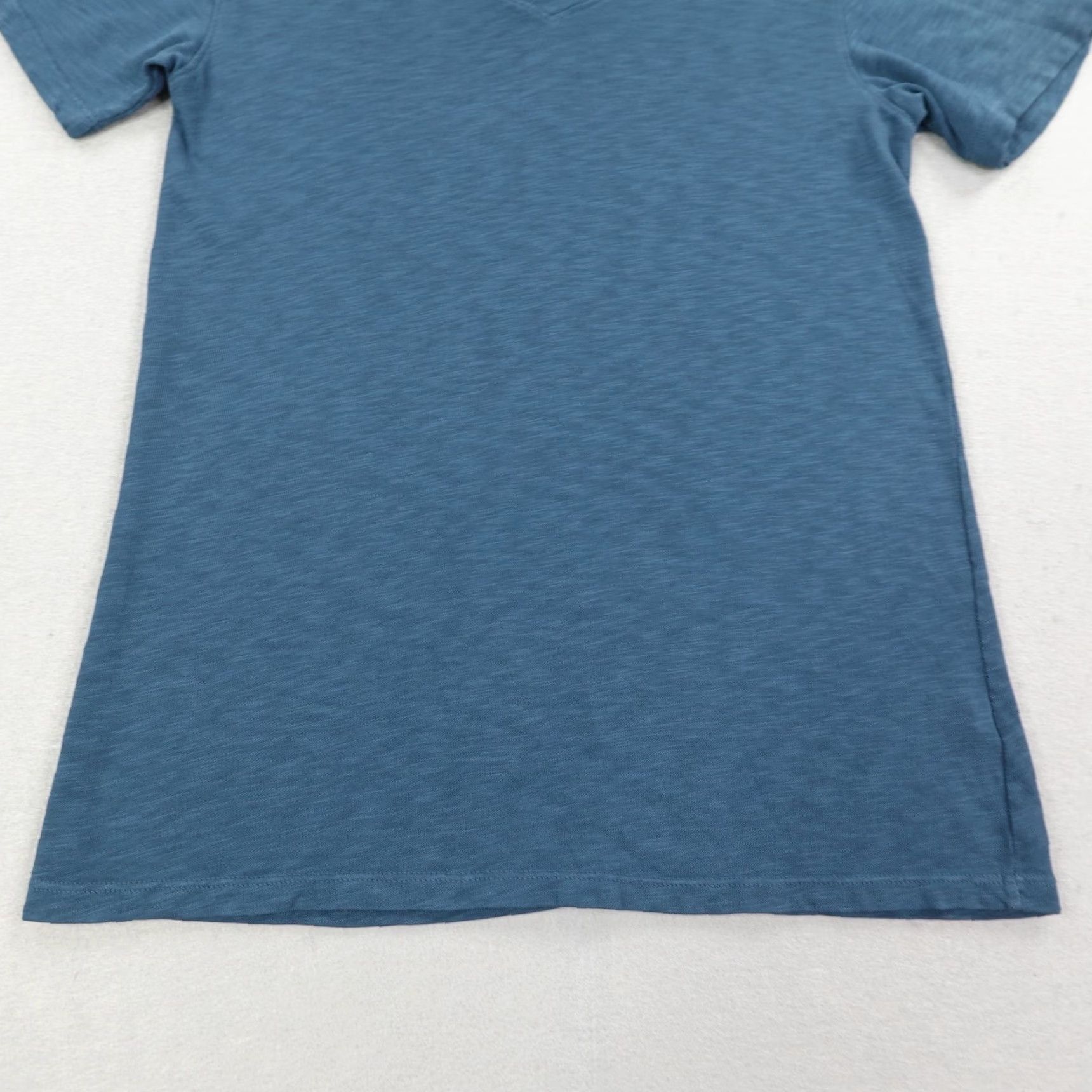 Vintage American Giant Shirt Womens Medium Blue Supima Cotton V Neck Made USA Casual Top Size M / US 6-8 / IT 42-44 - 3 Thumbnail