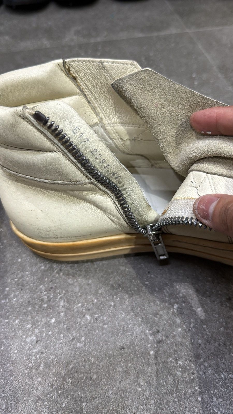Rick Owens f/w 2017 rick owens glitter island dunk milk colorway Size US 11 / EU 44 - 6 Thumbnail