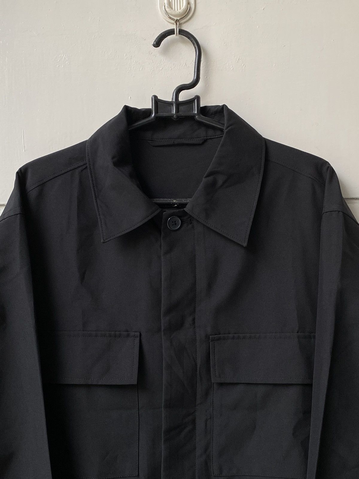 GU GU Pocket Boxy Oversize Black Outer Shirt Size US M / EU 48-50 / 2 - 10 Thumbnail