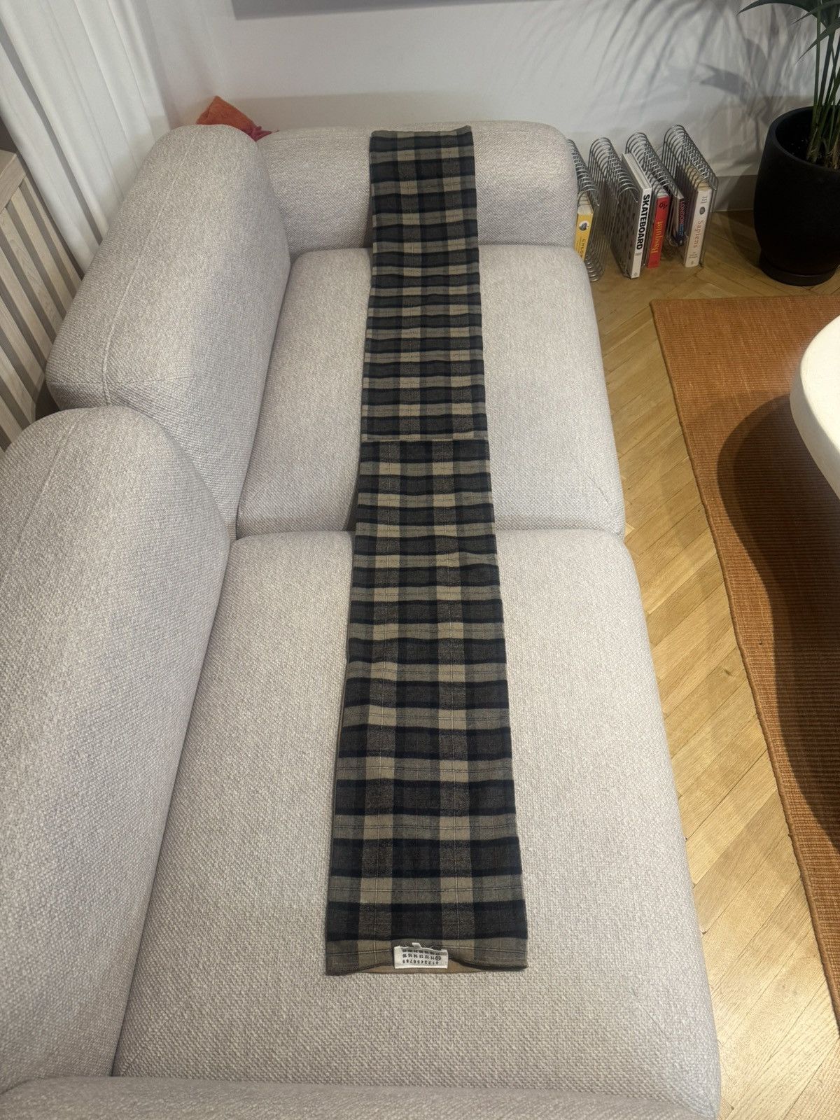 Maison Margiela Maison Margiela Wool Scarf Plaid Tartan Pocket Designer Rare Size ONE SIZE - 2 Thumbnail