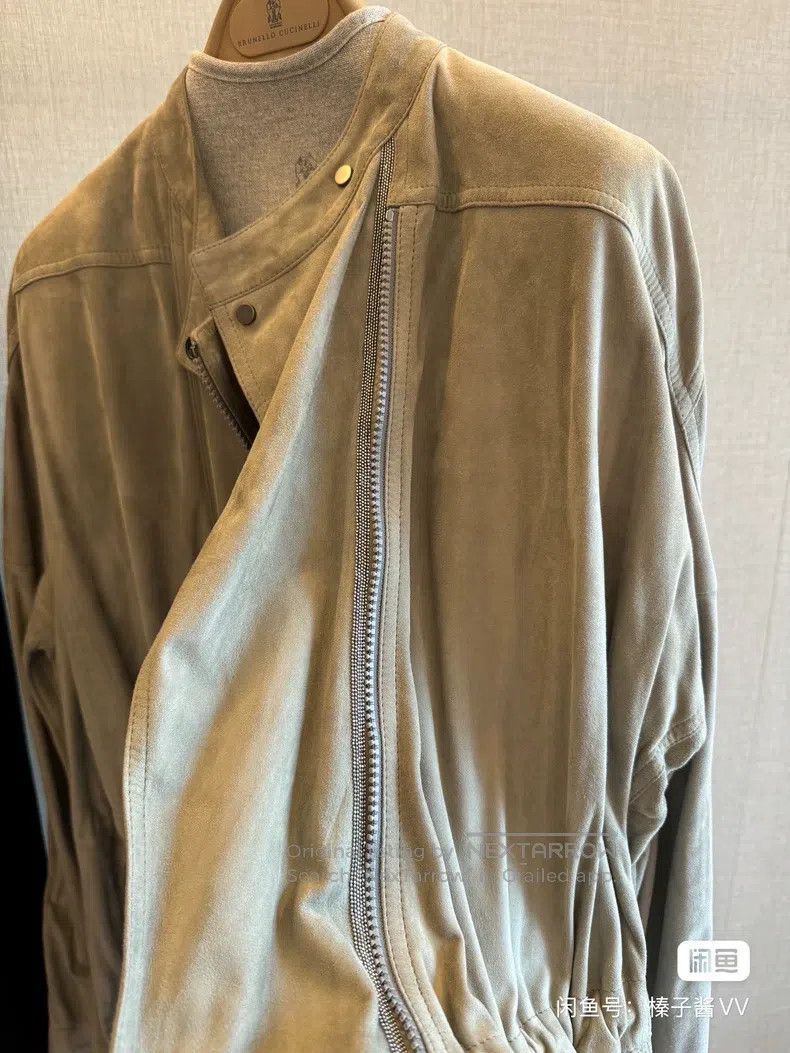 Brunello Cucinelli Brunello Cucinelli Luxurious Pearl Chain Leather Jacket Size XS / US 0-2 / IT 36-38 - 4 Thumbnail