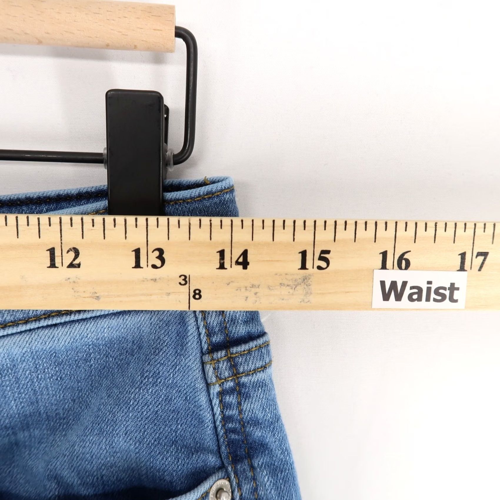 7 For All Mankind VINTAGE 7 For All Mankind Jeans Womens 28 Blue High Waist Cropped Straight Button Fly Size 28" / US 6 / IT 42 - 6 Thumbnail