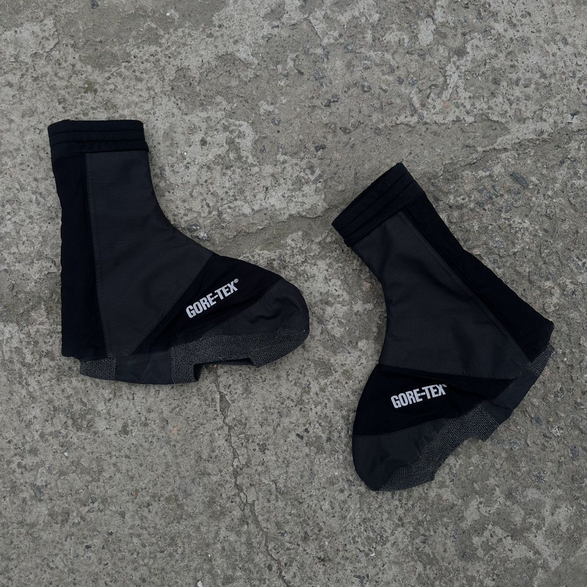 Y/Project Men's bike shoe covers Gore Tex Size L Size US 9.5 / EU 42-43 - 3 Thumbnail