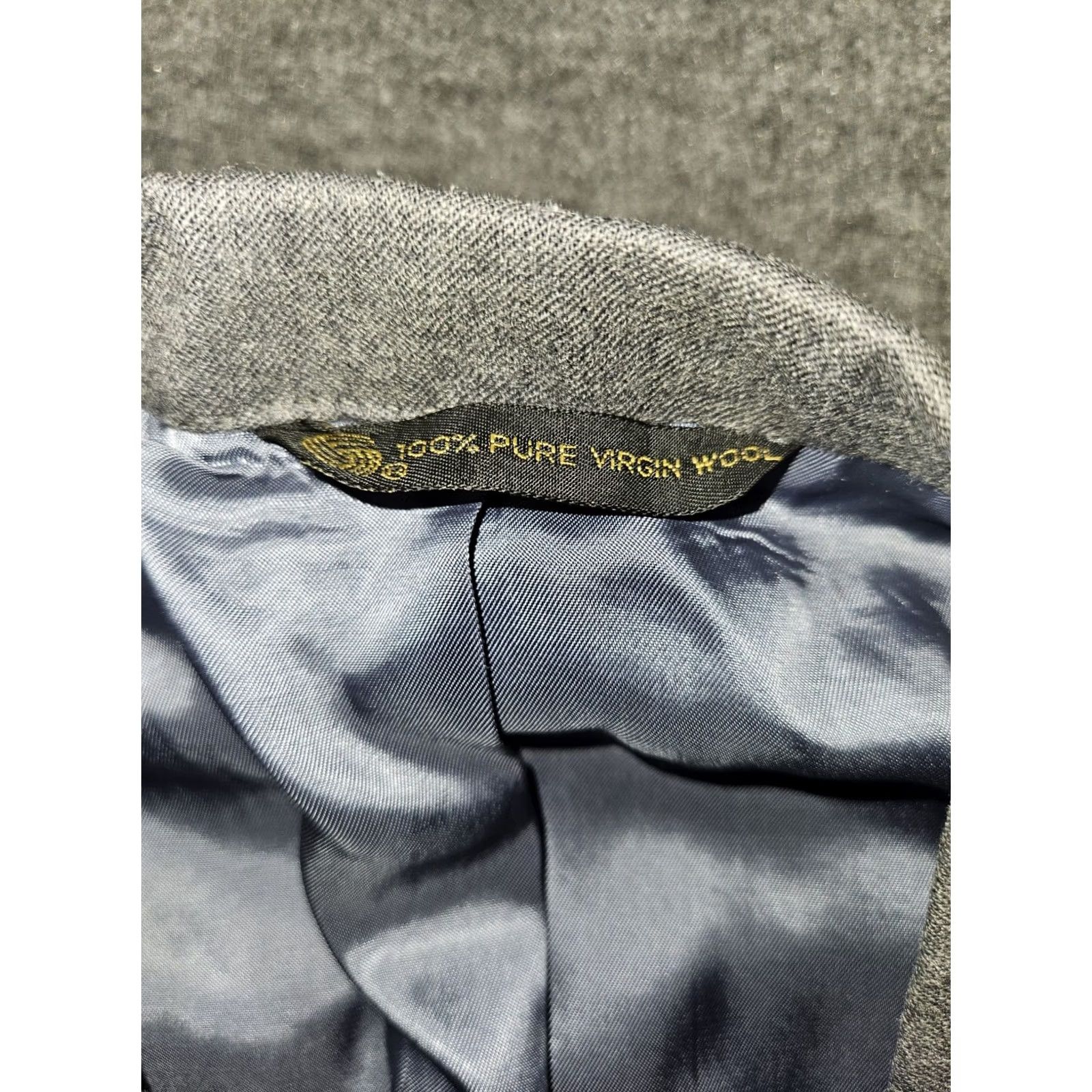 Hart Schaffner Marx Hart Schaffner Marx Gray Wool Blazer w/Vest Men's 40 Business Workwear Size 40R - 7 Thumbnail