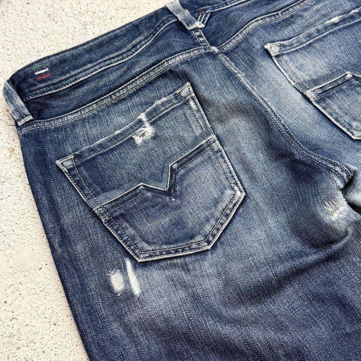 Diesel Diesel Industry Larkee Distress Whisker Button Denim Pants Size US 32 / EU 48 - 15 Thumbnail
