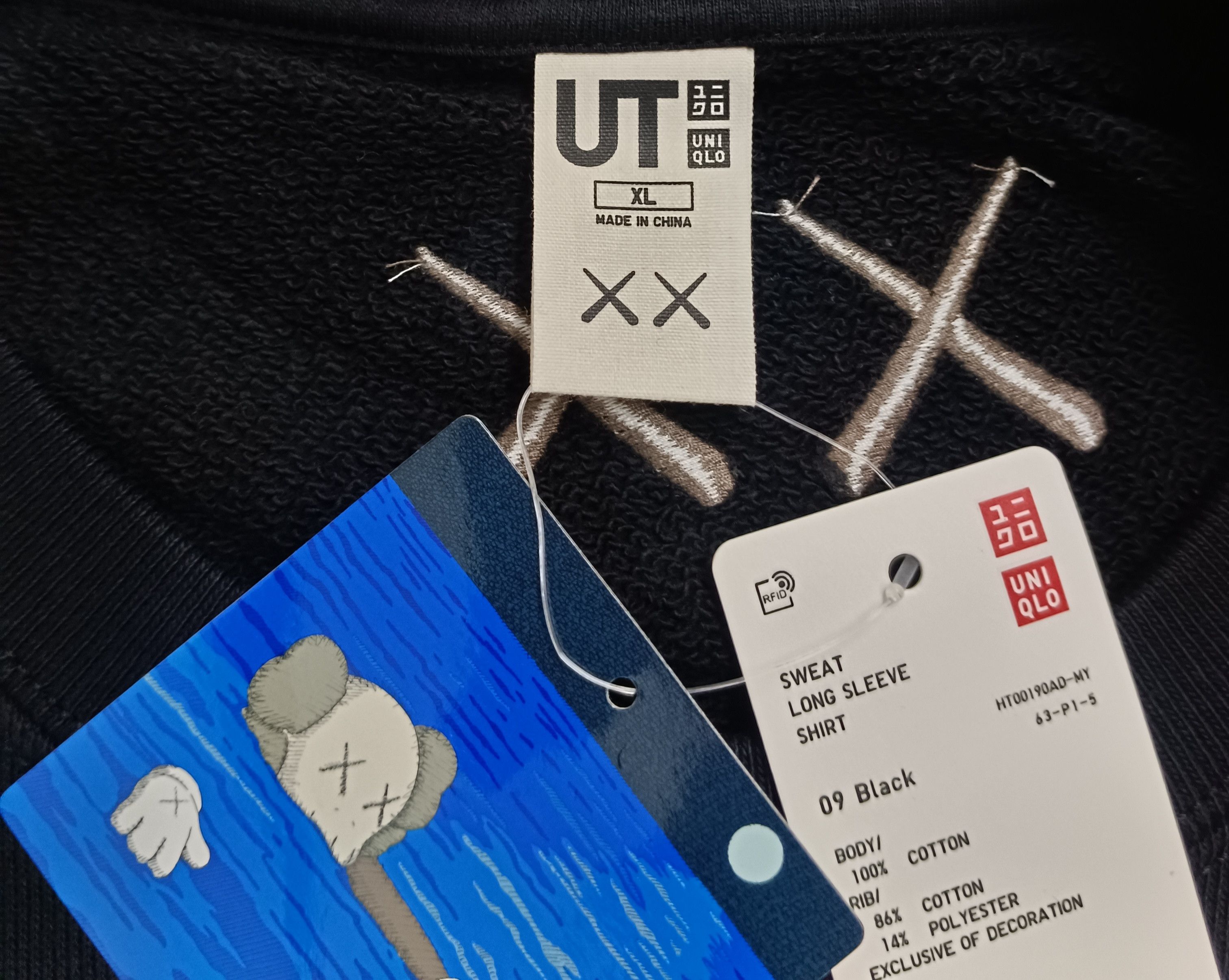 Kaws × Uniqlo Kaws X Uniqlo Longsleeve Sweatshirt Size US XL / EU 56 / 4 - 4 Thumbnail